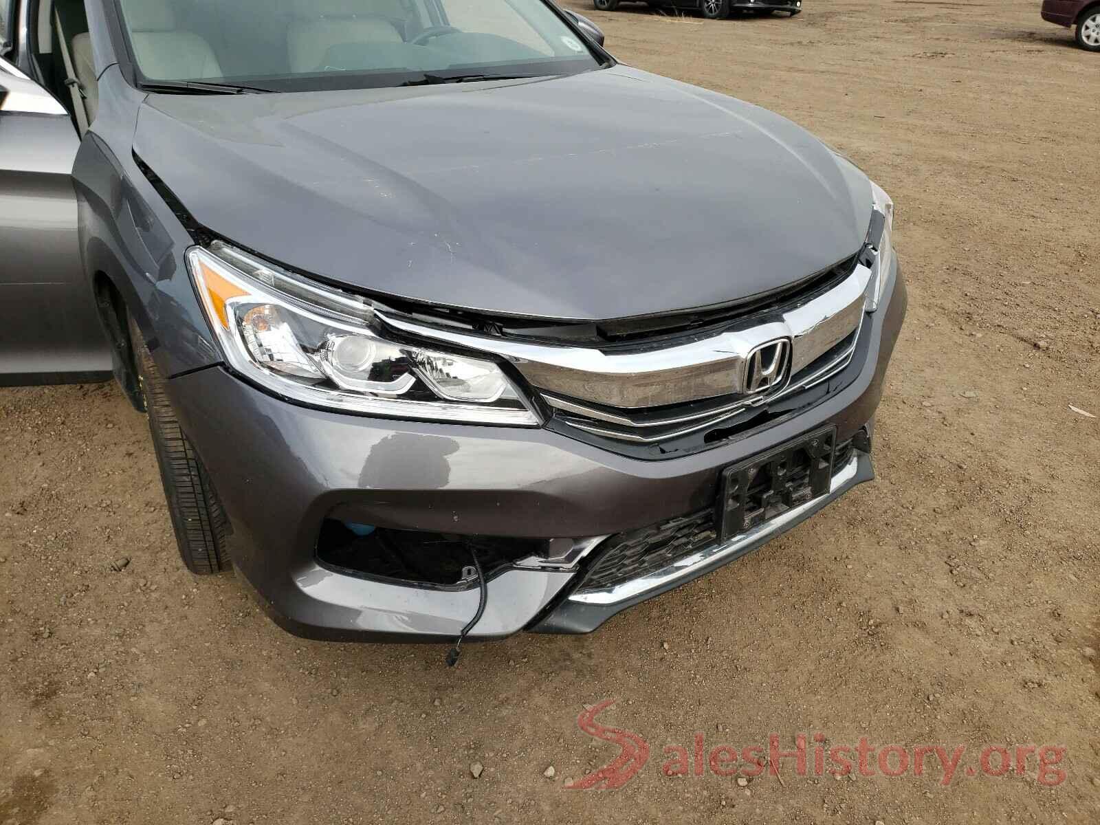 1HGCR2F78HA105525 2017 HONDA ACCORD