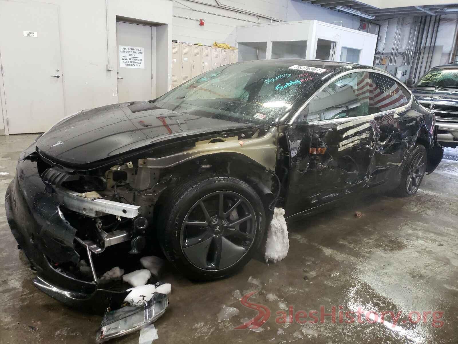 5YJ3E1EAXKF296493 2019 TESLA MODEL 3