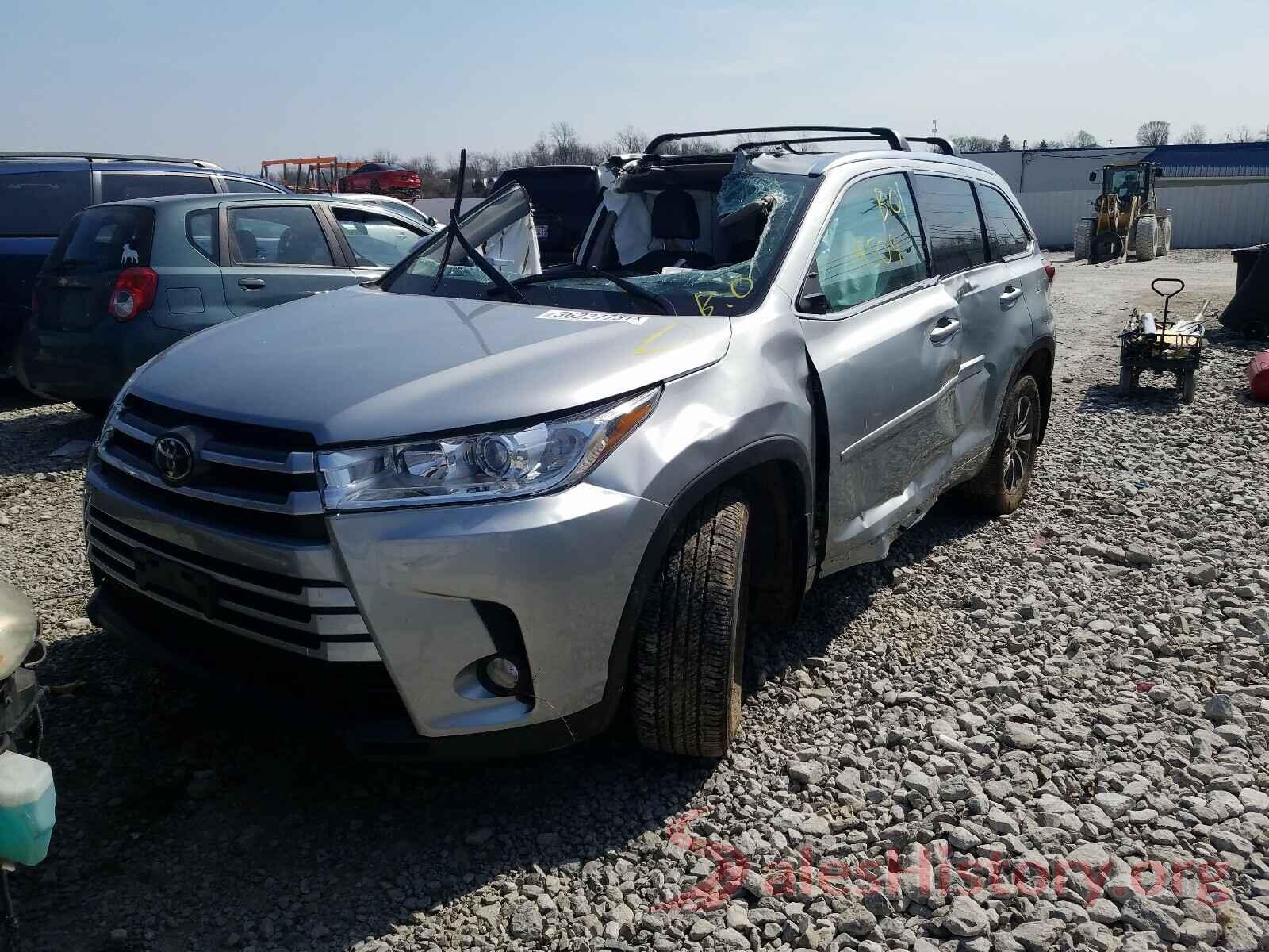 5TDJZRFH3JS886079 2018 TOYOTA HIGHLANDER