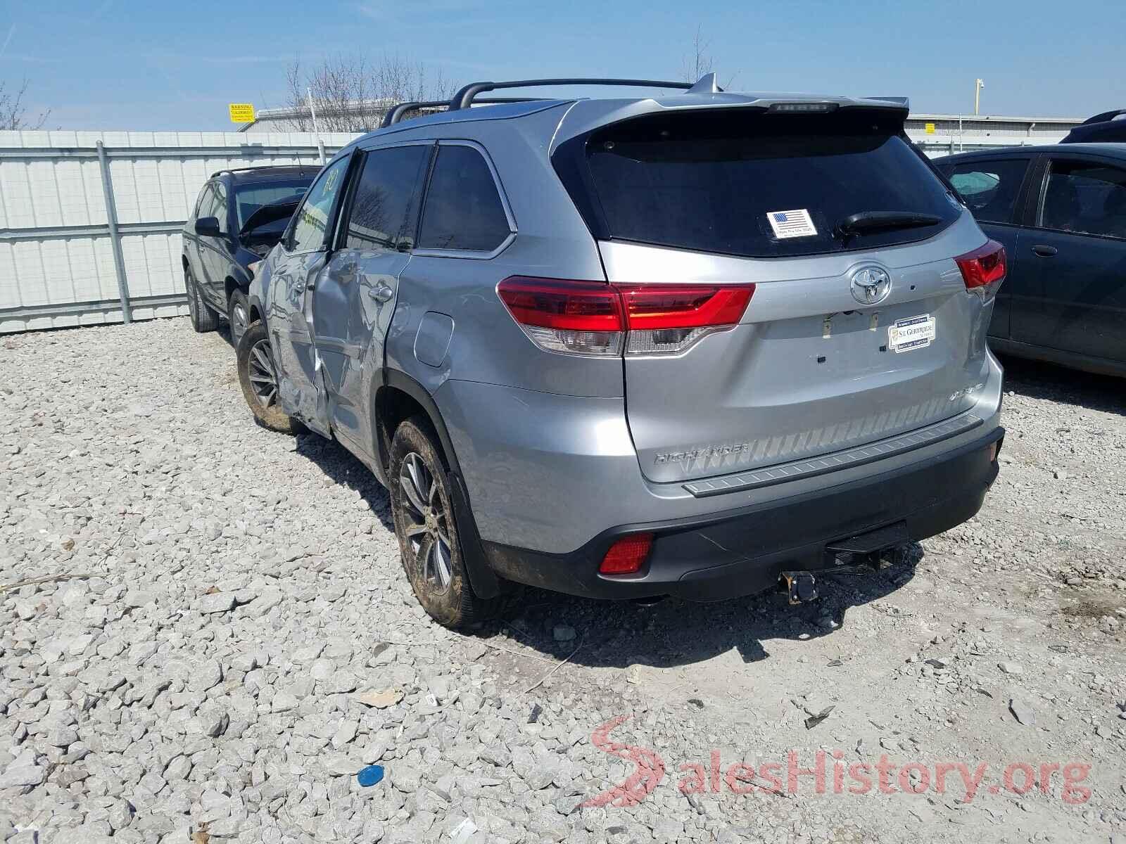 5TDJZRFH3JS886079 2018 TOYOTA HIGHLANDER