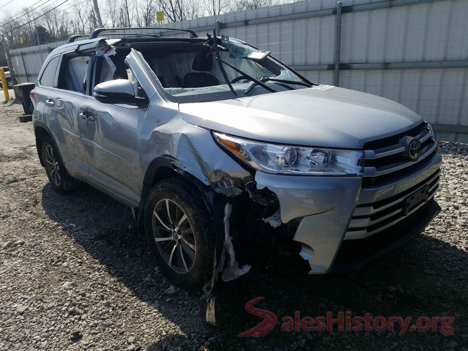 5TDJZRFH3JS886079 2018 TOYOTA HIGHLANDER