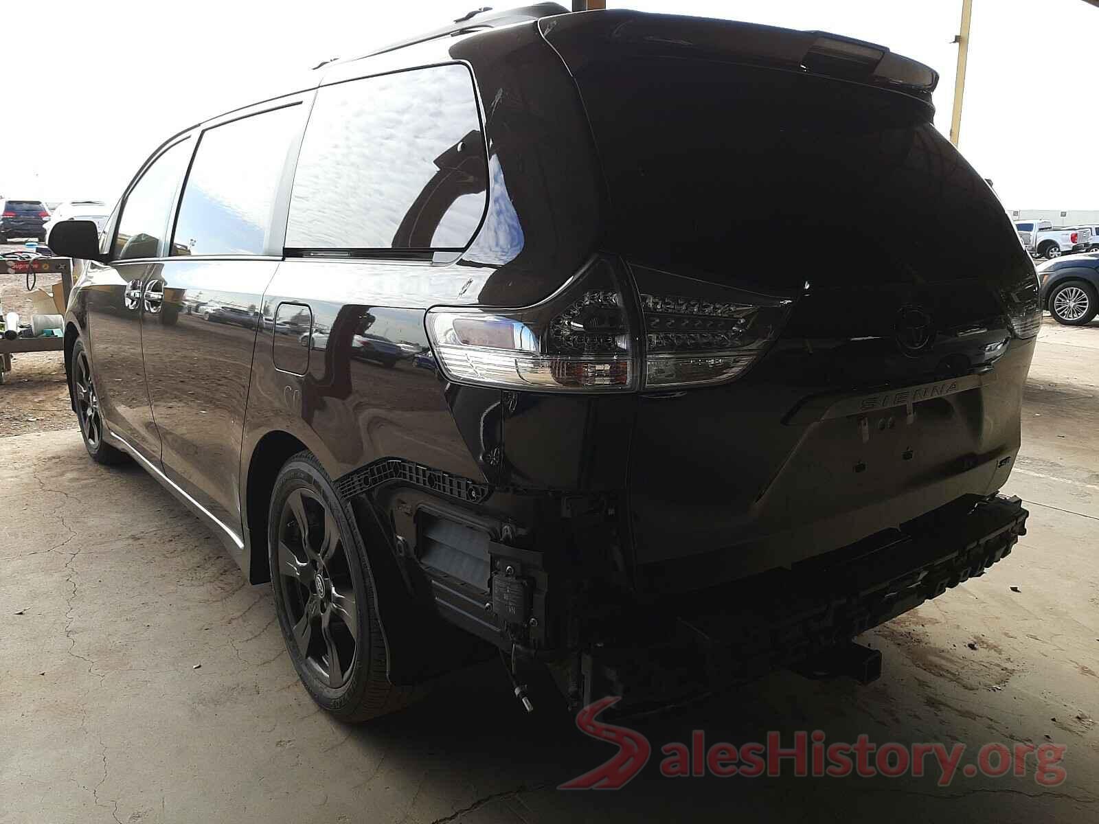 5TDXZ3DC8LS059695 2020 TOYOTA SIENNA