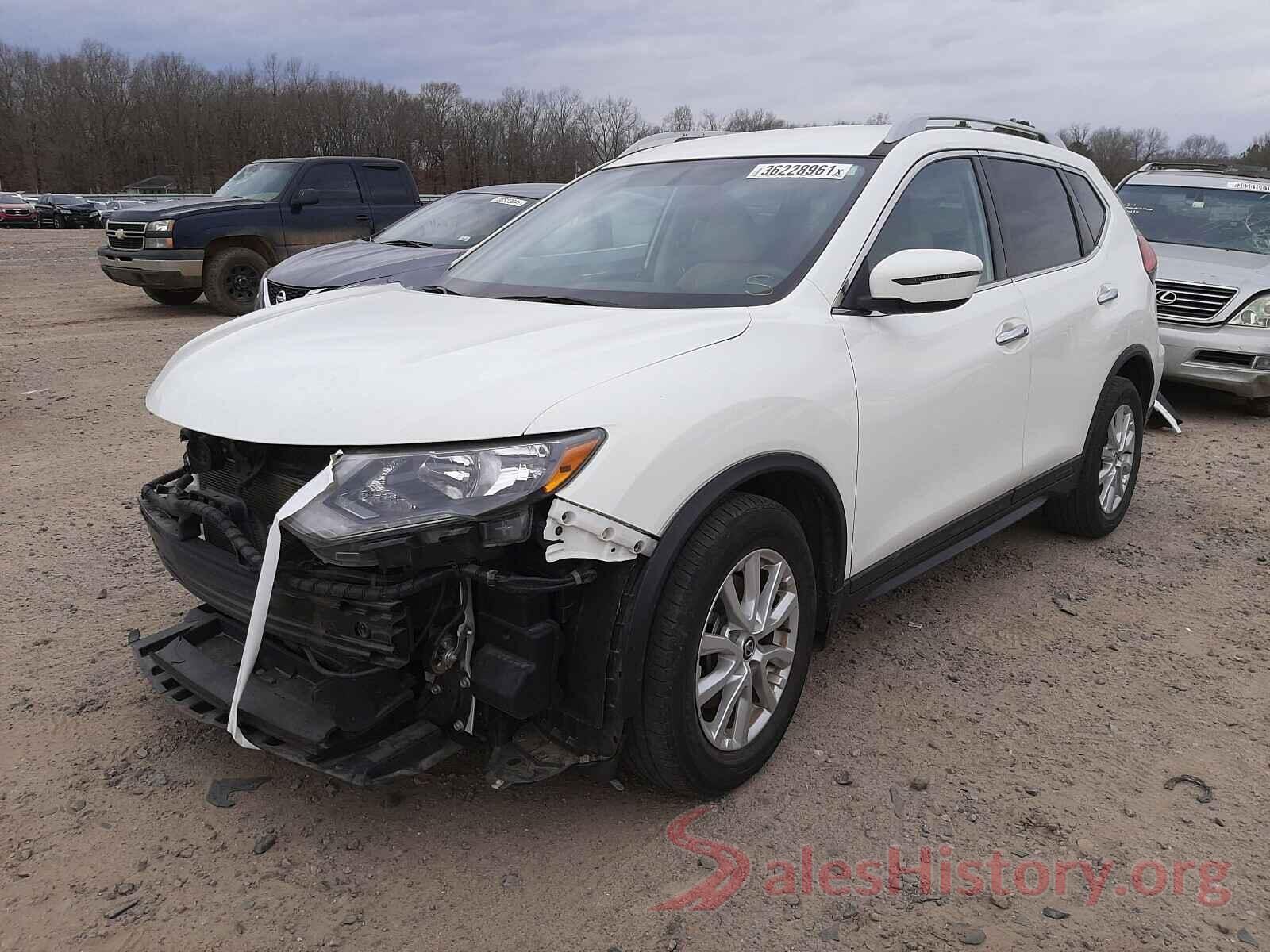 5N1AT2MN4HC762802 2017 NISSAN ROGUE