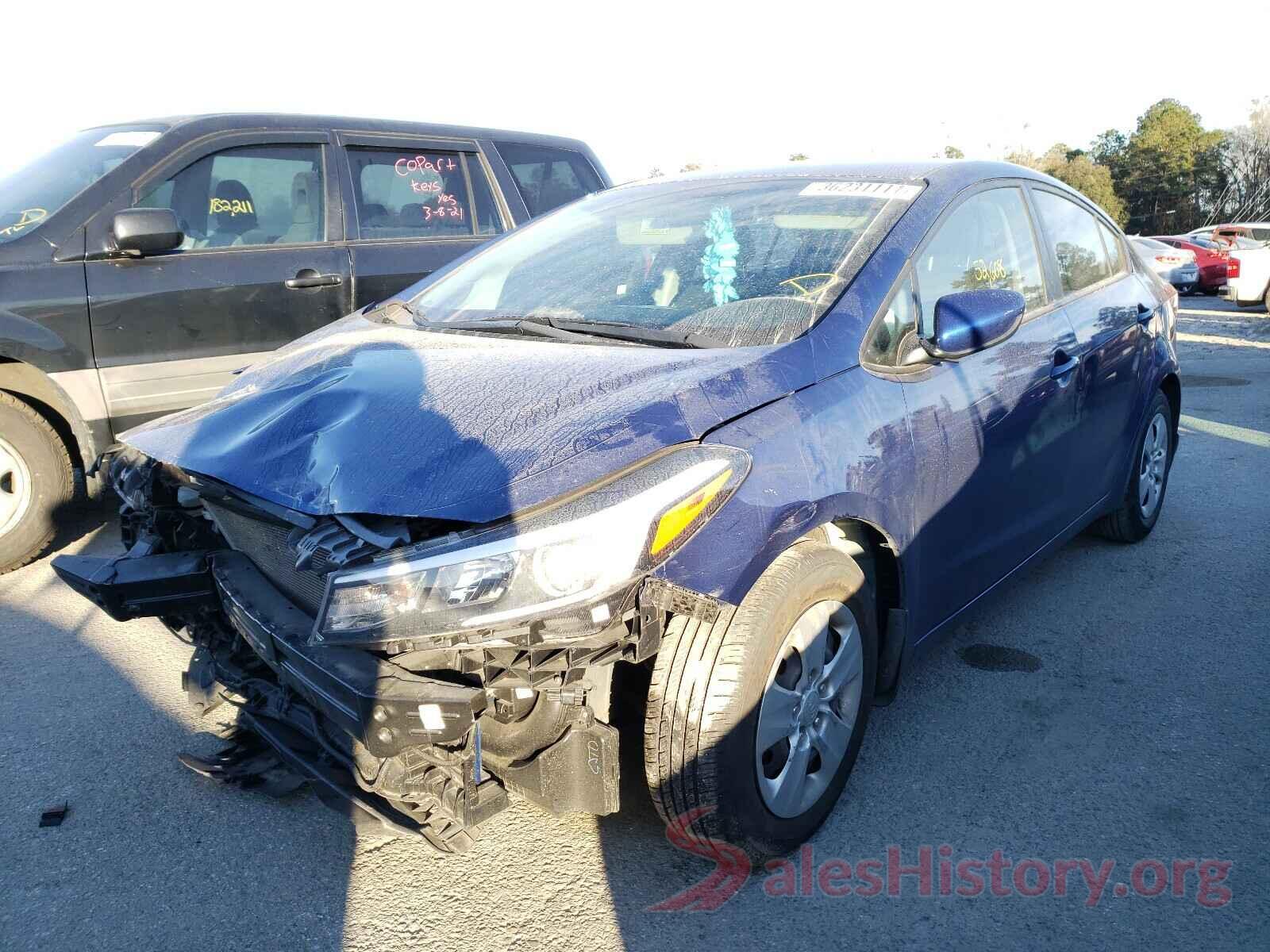 3KPFK4A7XJE259949 2018 KIA FORTE