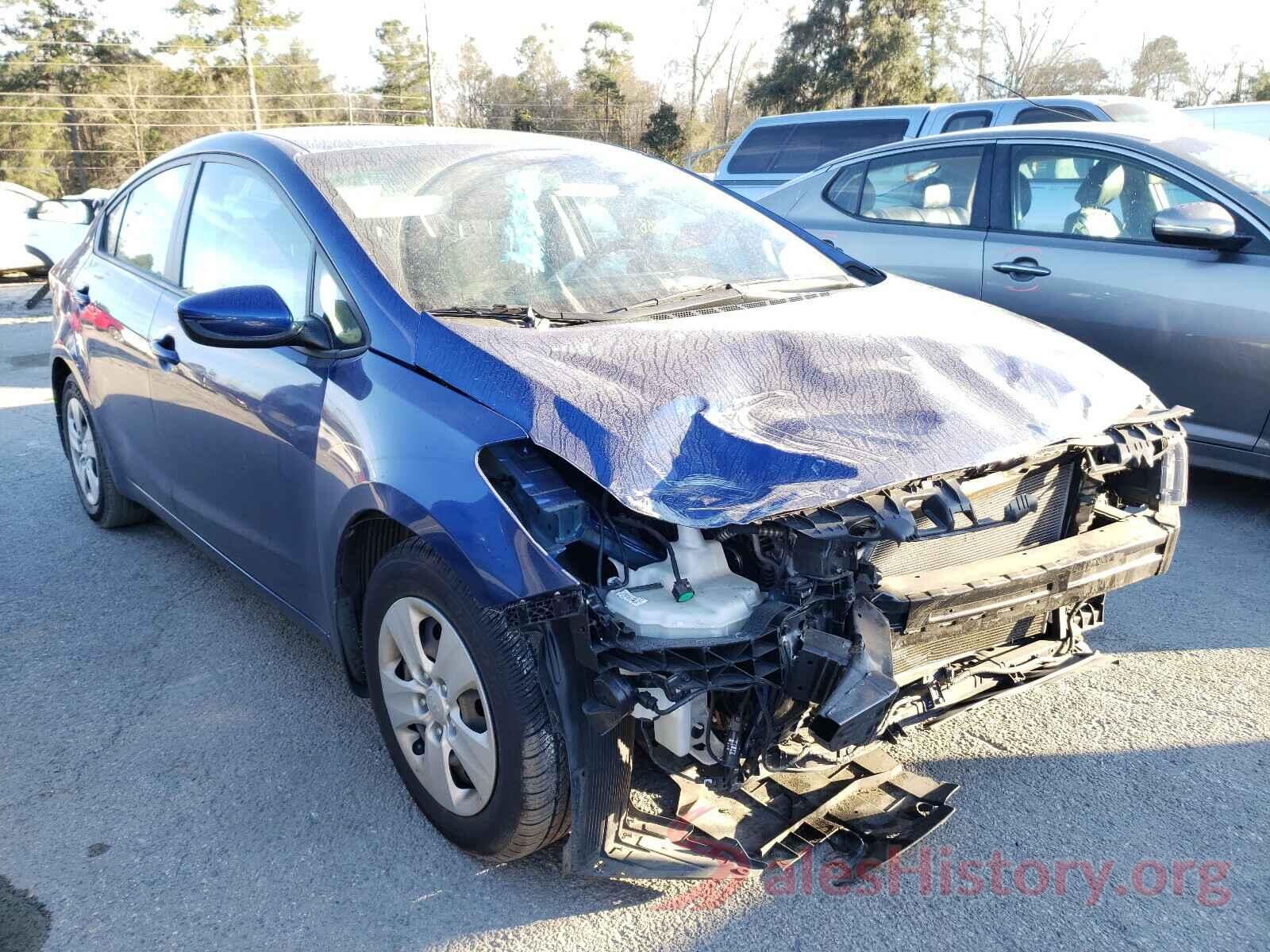 3KPFK4A7XJE259949 2018 KIA FORTE