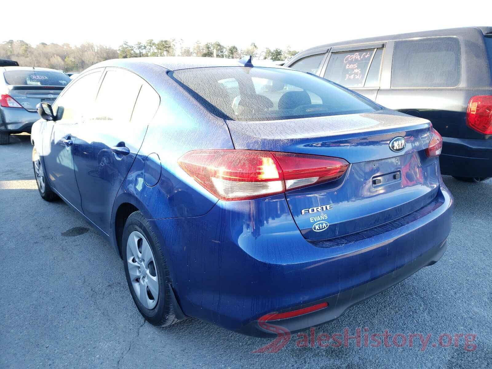 3KPFK4A7XJE259949 2018 KIA FORTE