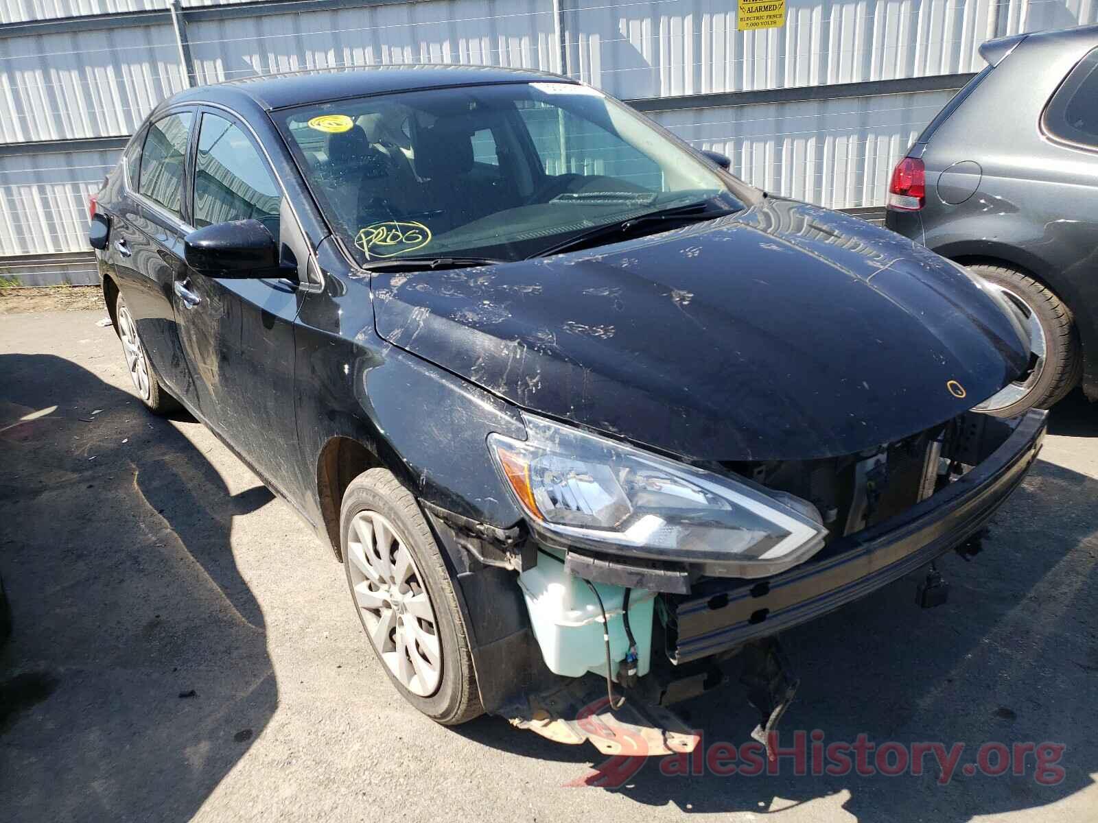 3N1AB7AP4JY252735 2018 NISSAN SENTRA