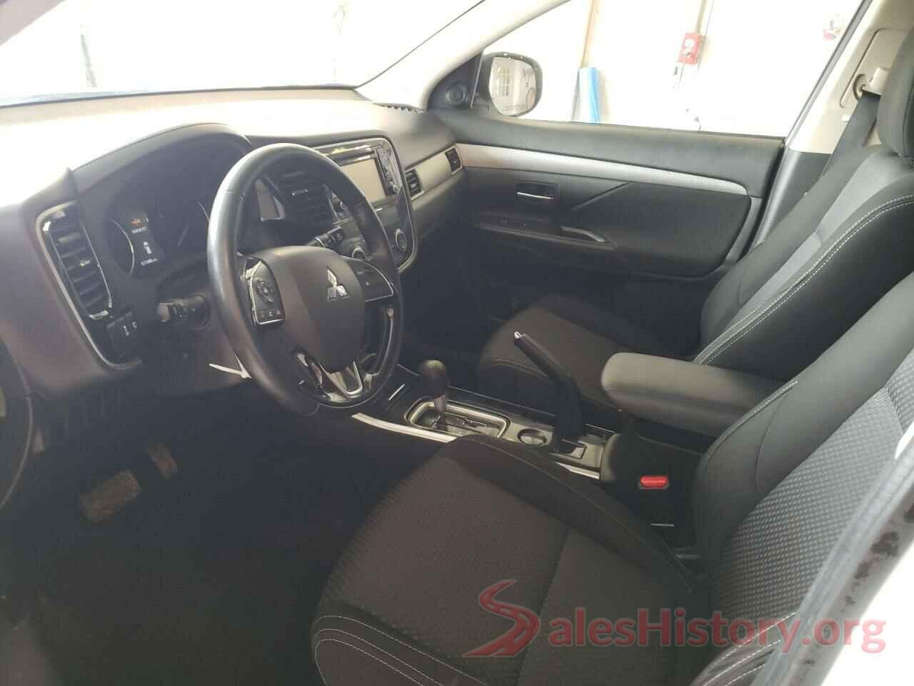 JA4AD2A38HZ058047 2017 MITSUBISHI OUTLANDER