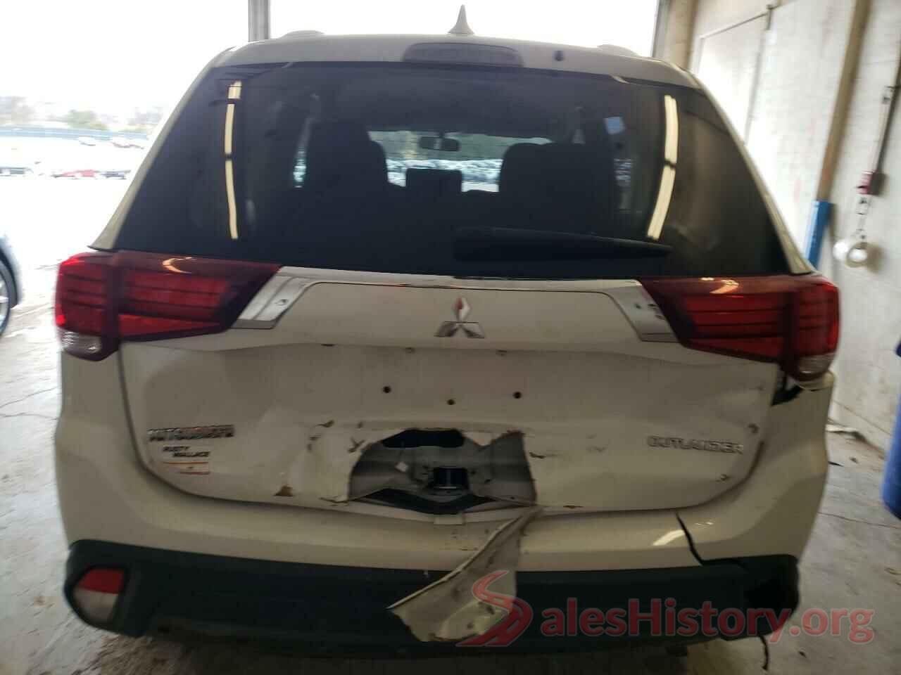 JA4AD2A38HZ058047 2017 MITSUBISHI OUTLANDER