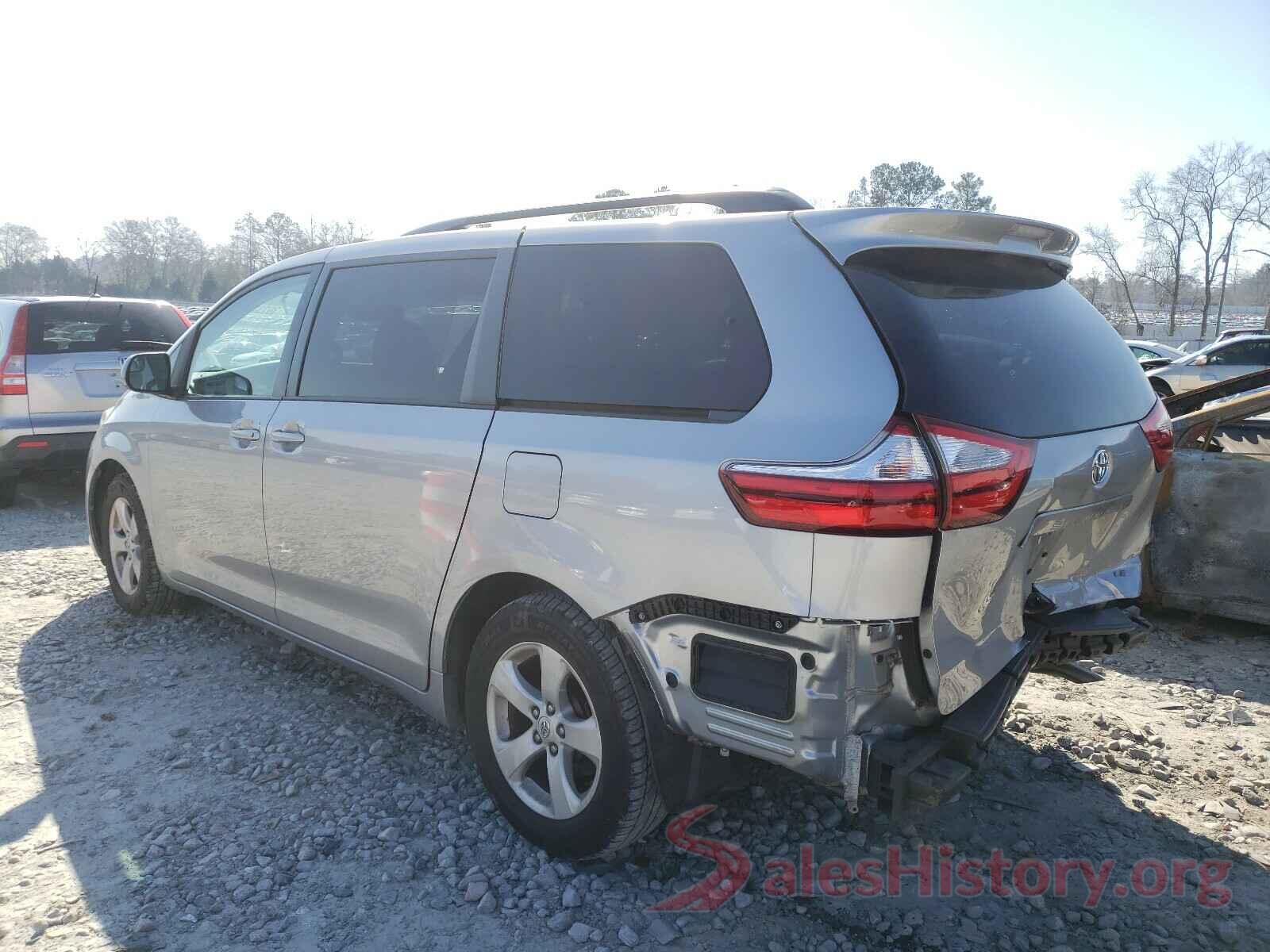 5TDKZ3DC5HS783040 2017 TOYOTA SIENNA