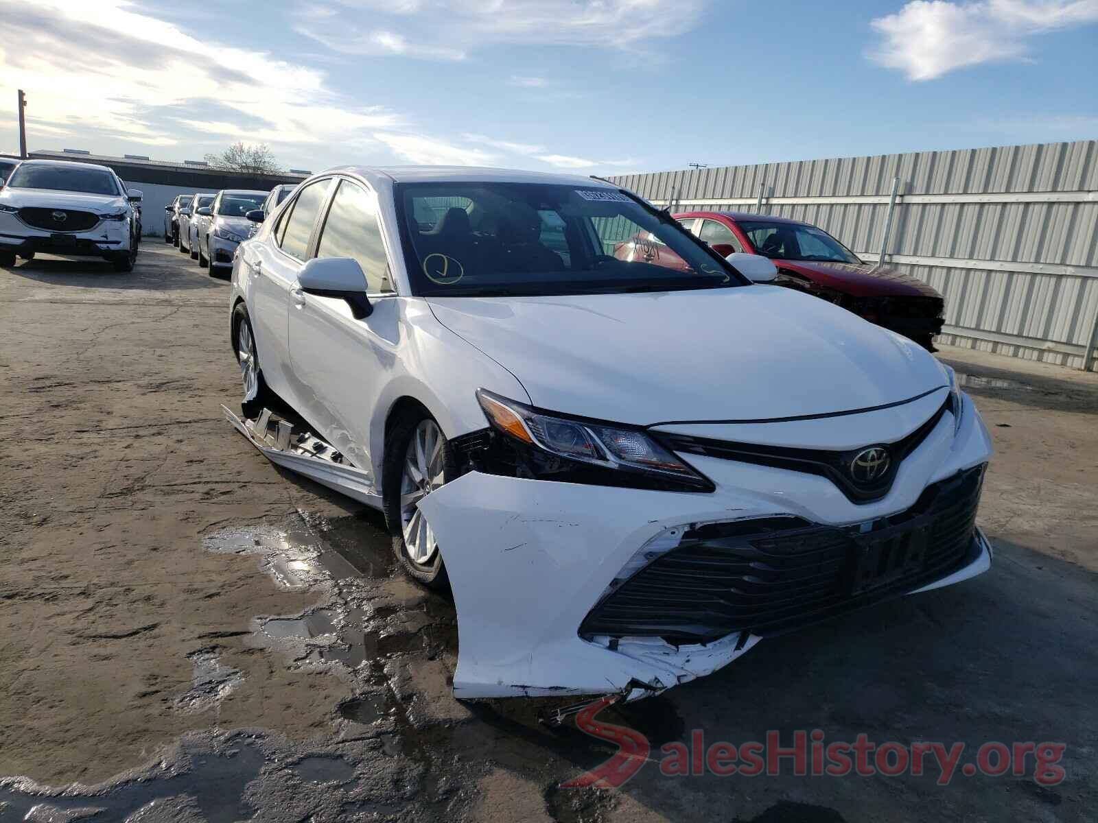 4T1C11AK1LU916758 2020 TOYOTA CAMRY