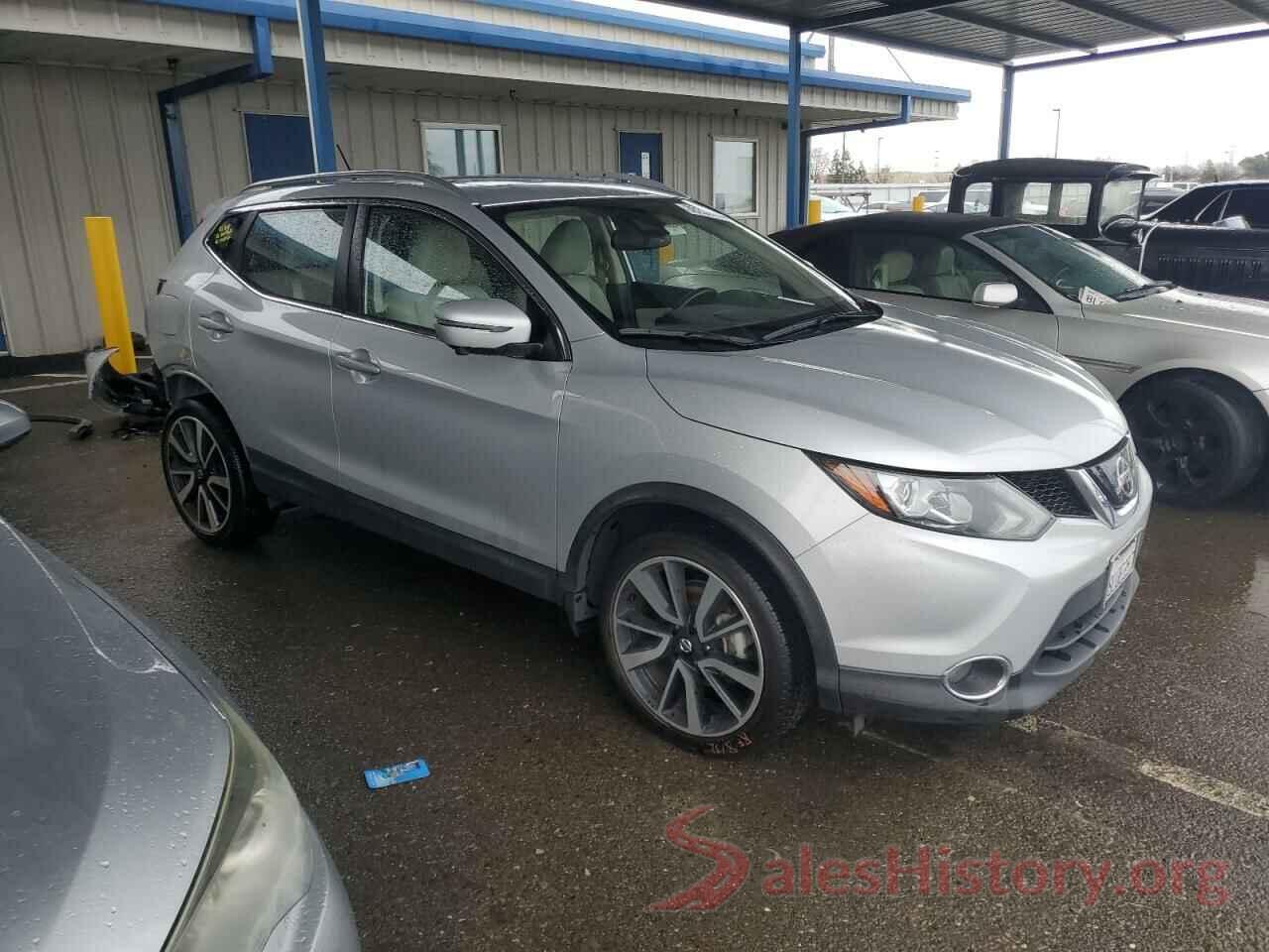 JN1BJ1CR8KW620572 2019 NISSAN ROGUE