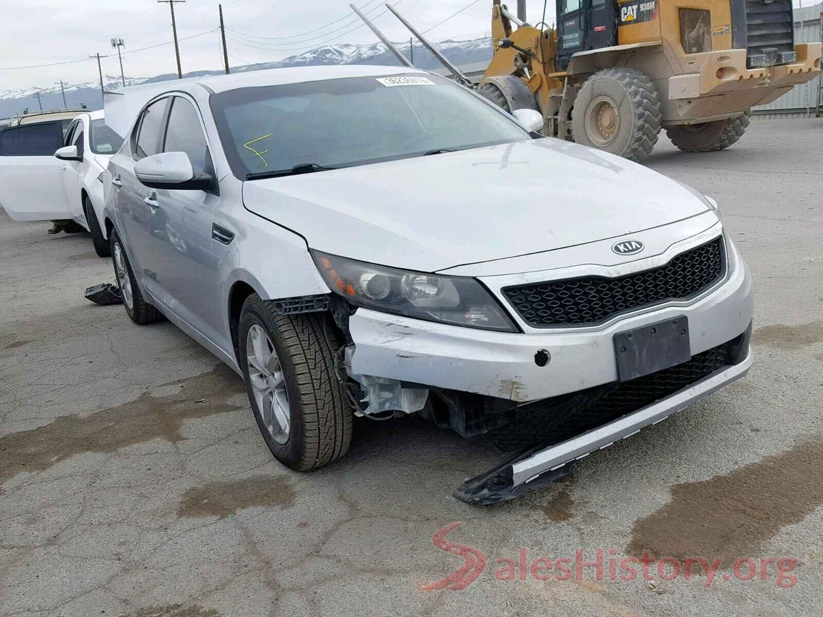 5XXGM4A76CG033061 2012 KIA OPTIMA LX