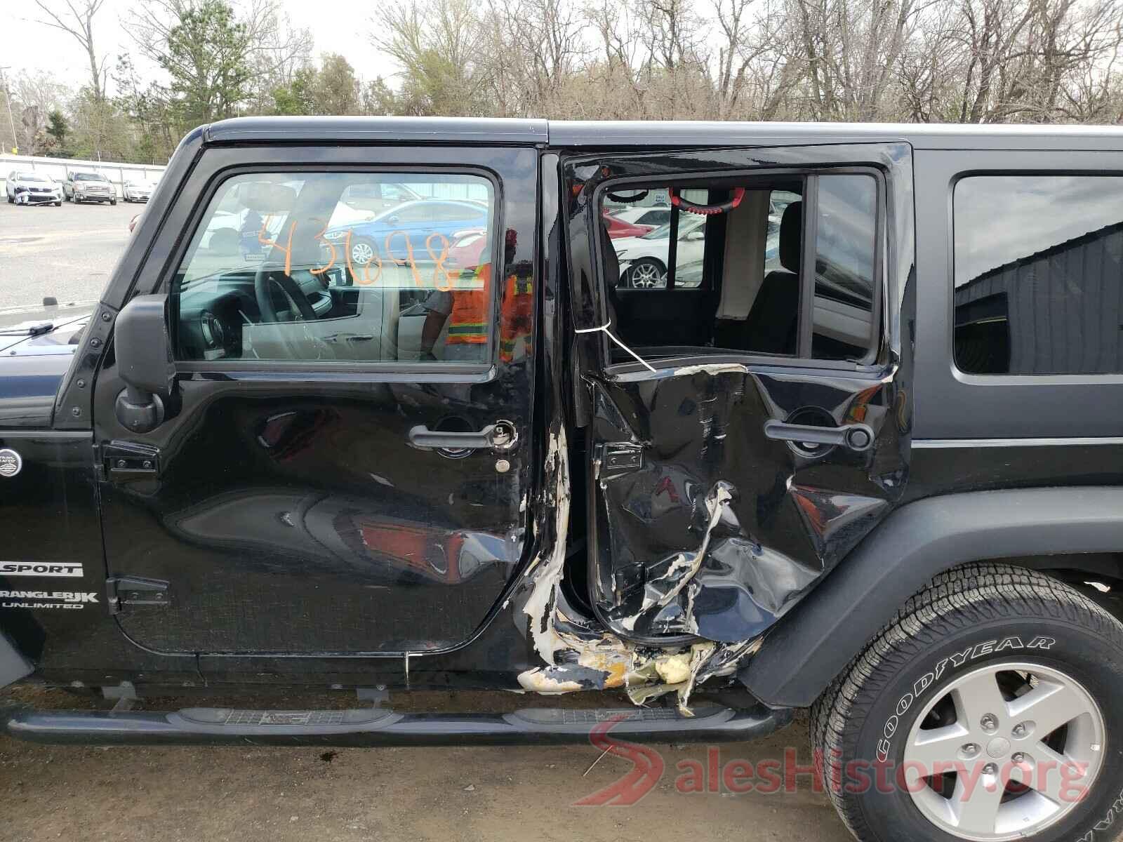 1C4BJWDG3JL835316 2018 JEEP WRANGLER