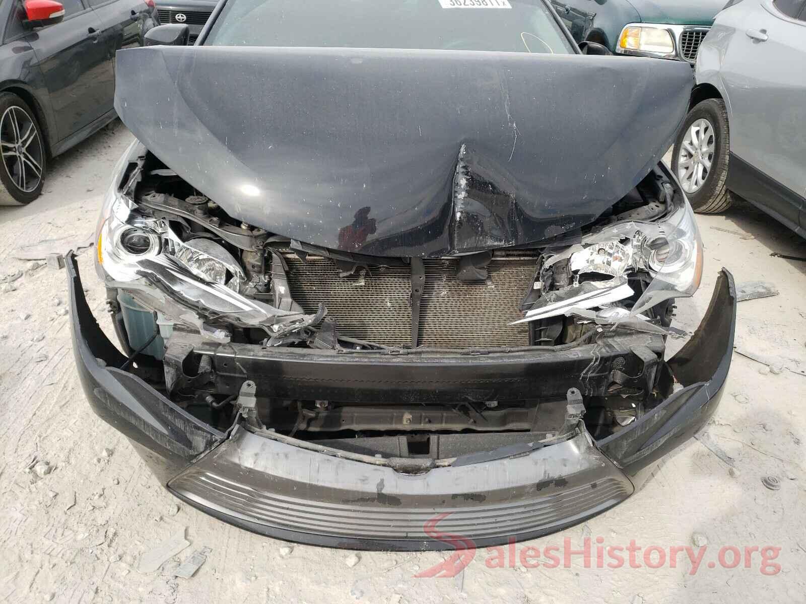 4T1BF1FK1HU703581 2017 TOYOTA CAMRY