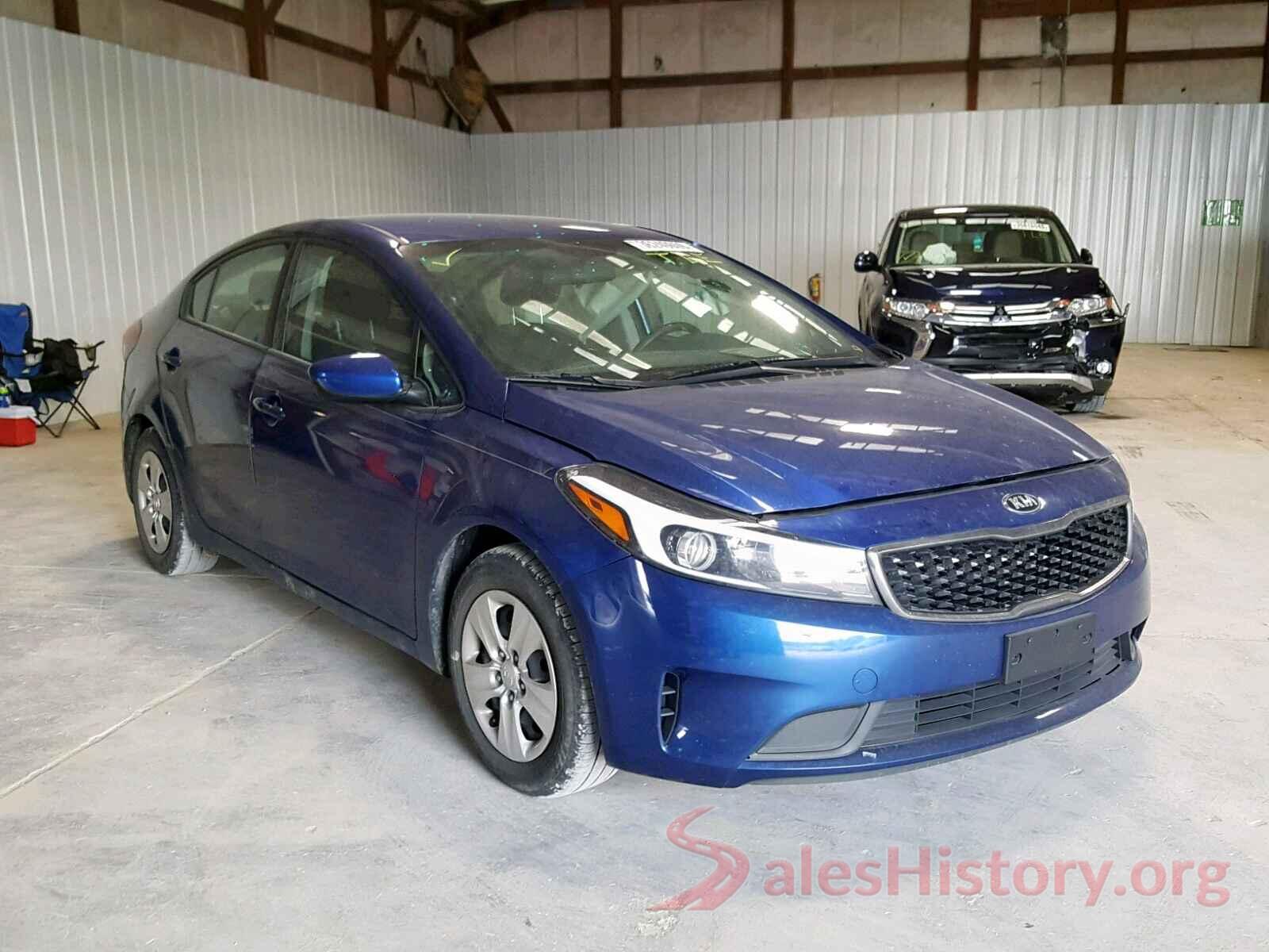 3KPFK4A72HE128217 2017 KIA FORTE LX