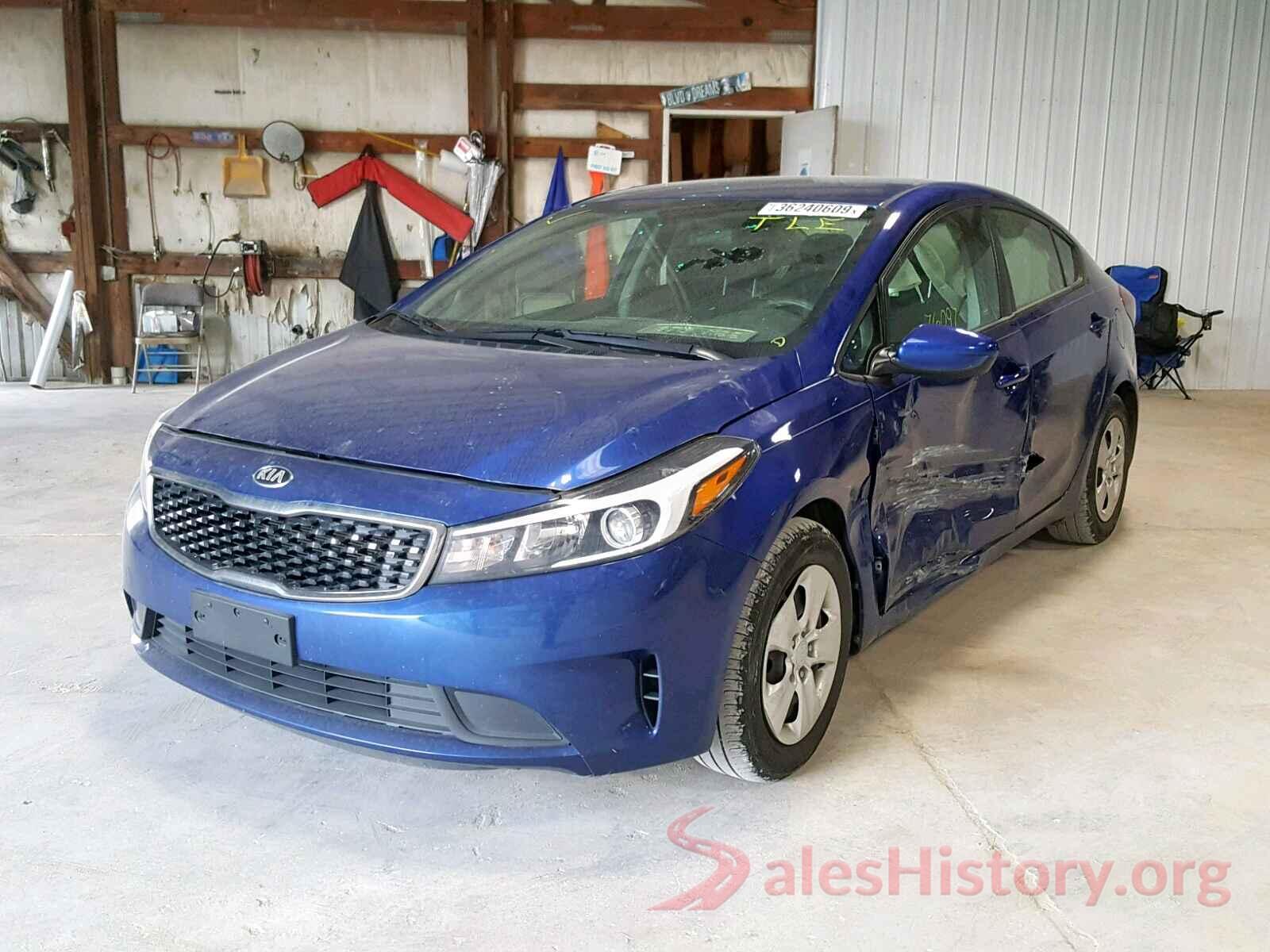 3KPFK4A72HE128217 2017 KIA FORTE LX