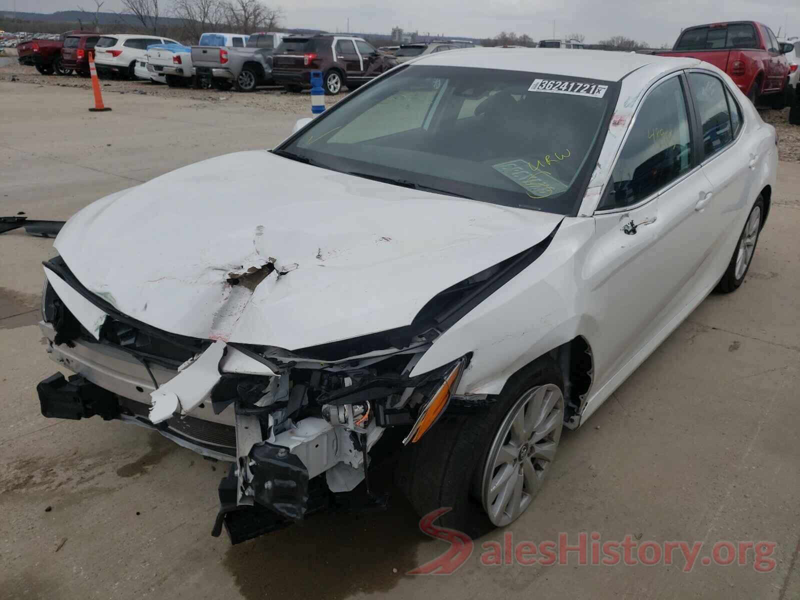 4T1B11HK1KU229943 2019 TOYOTA CAMRY