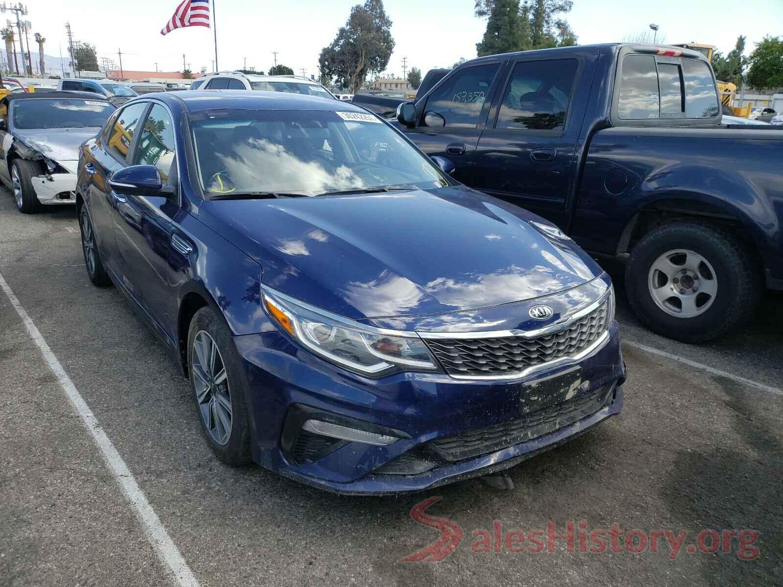 5XXGT4L32KG379667 2019 KIA OPTIMA