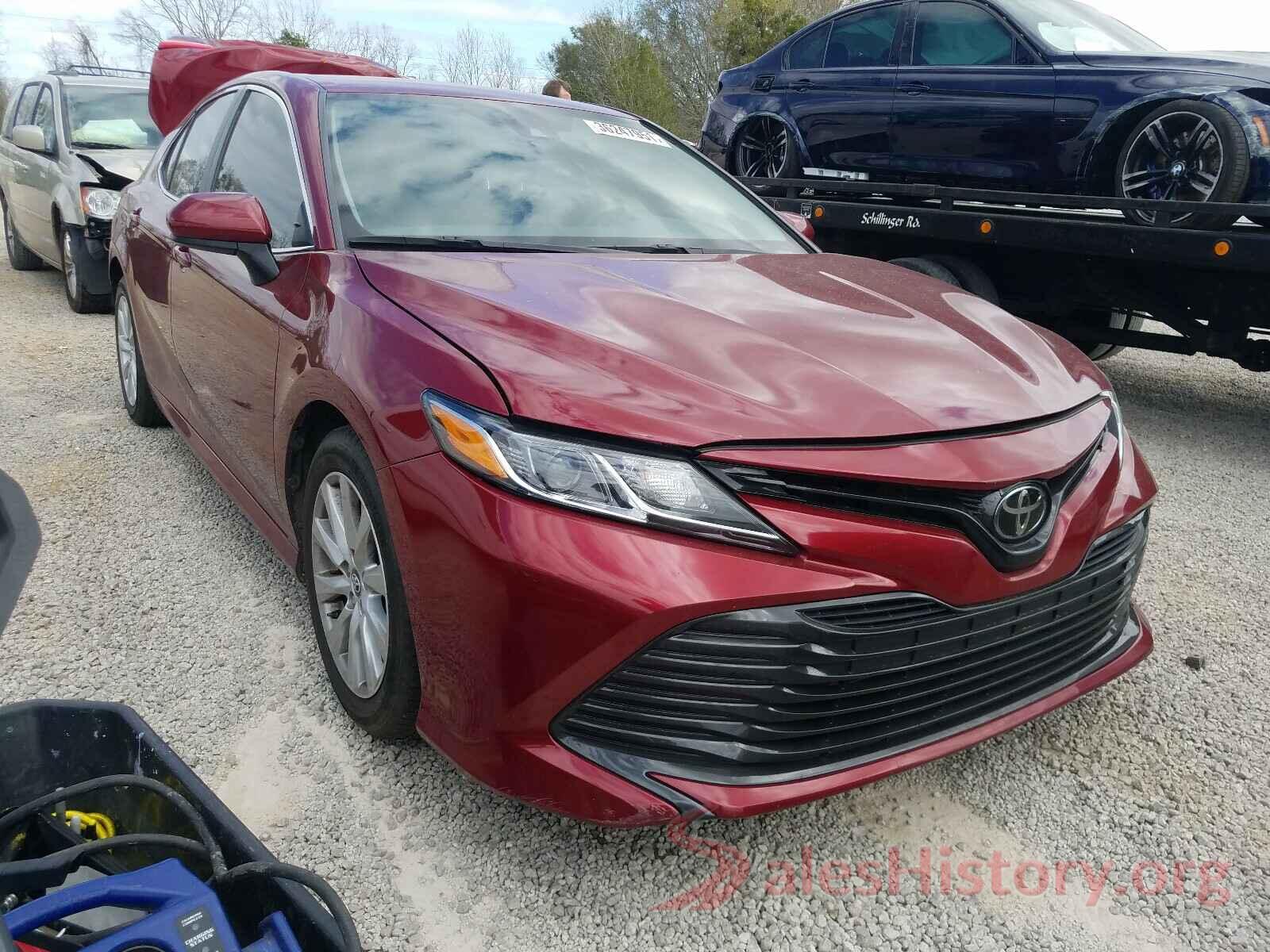 4T1B11HKXKU720656 2019 TOYOTA CAMRY