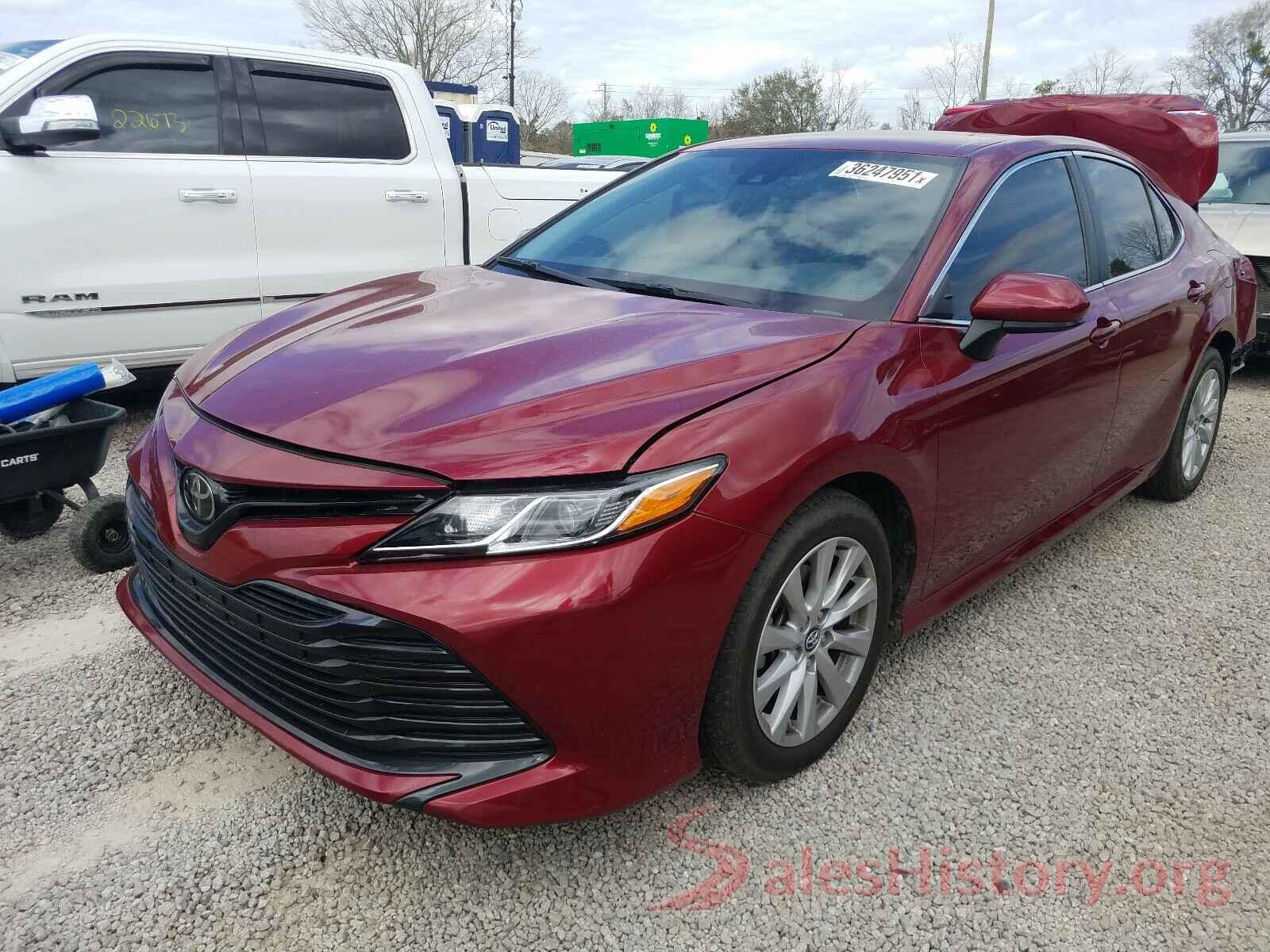 4T1B11HKXKU720656 2019 TOYOTA CAMRY