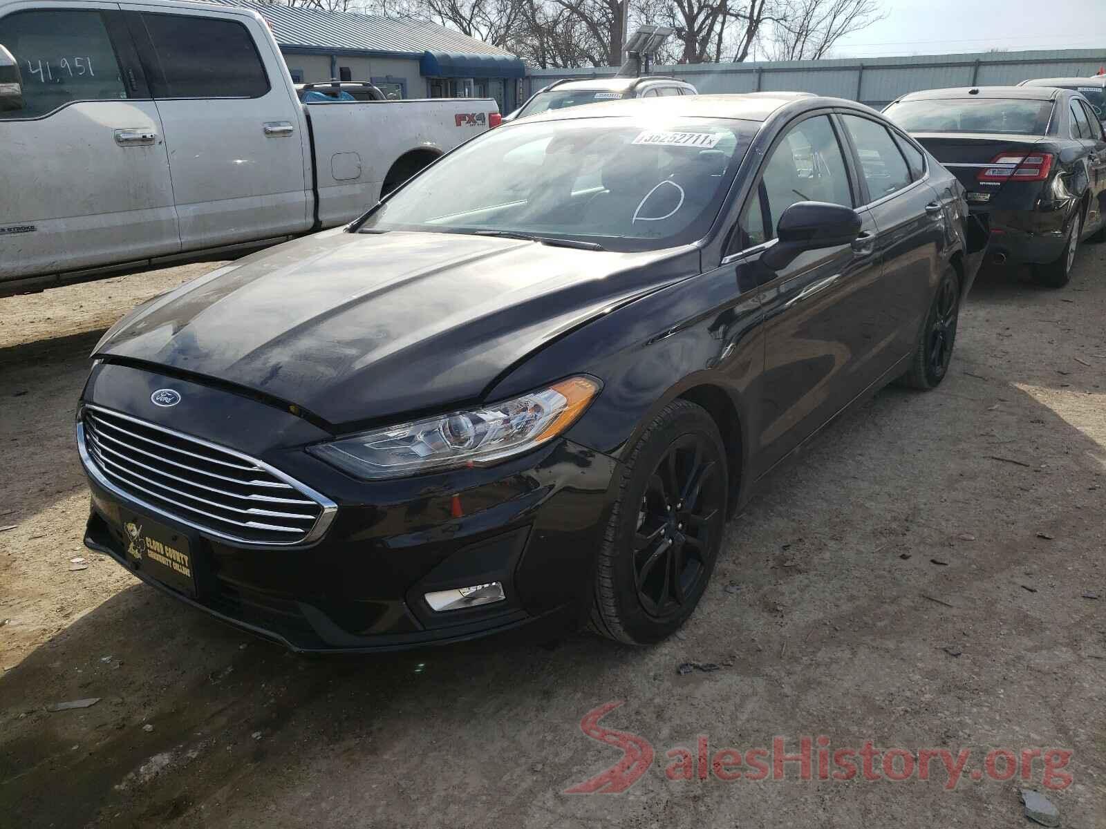 3FA6P0HD2KR172679 2019 FORD FUSION