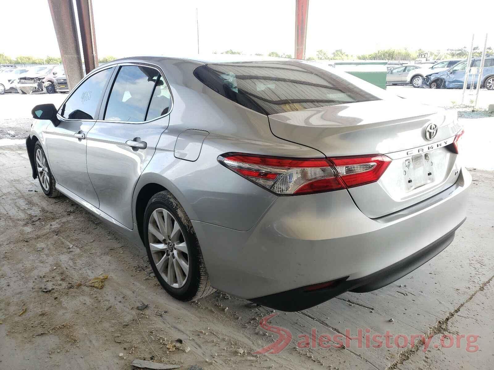 4T1B11HK1JU656148 2018 TOYOTA CAMRY