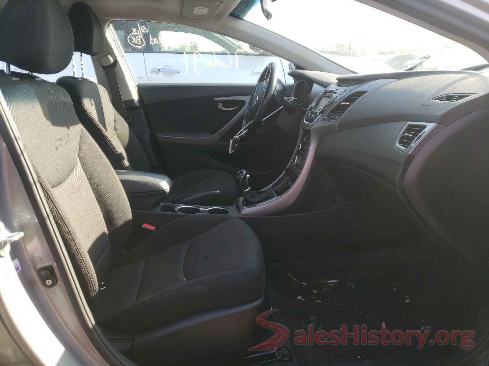 KMHDH4AE9GU557077 2016 HYUNDAI ELANTRA