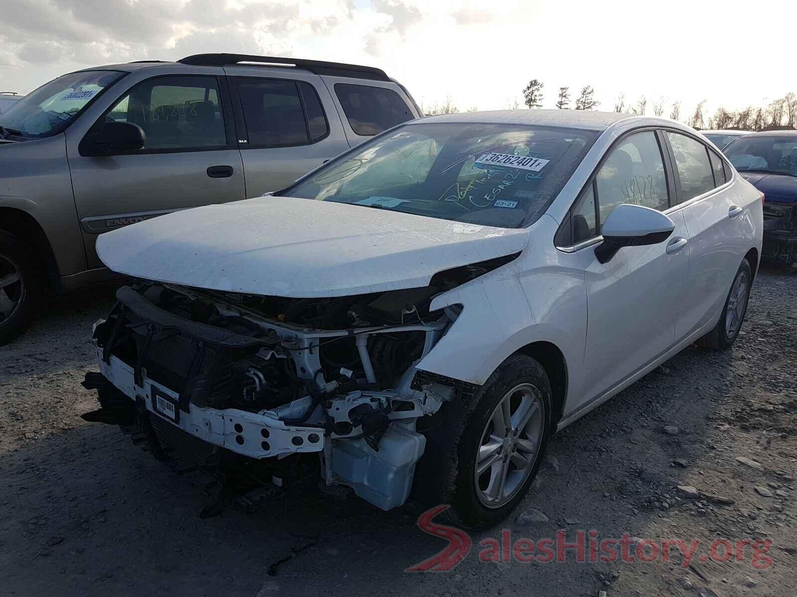 1G1BE5SM4J7170175 2018 CHEVROLET CRUZE