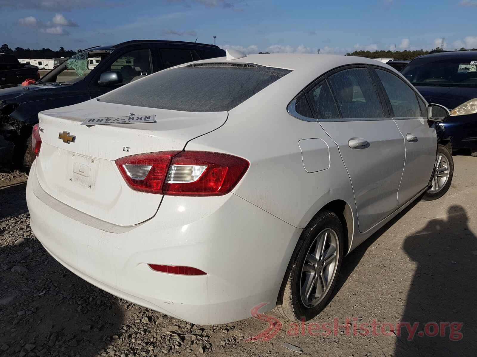 1G1BE5SM4J7170175 2018 CHEVROLET CRUZE