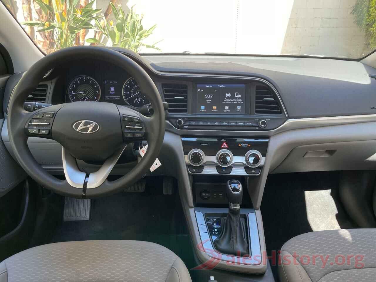 5NPD84LF1KH480086 2019 HYUNDAI ELANTRA