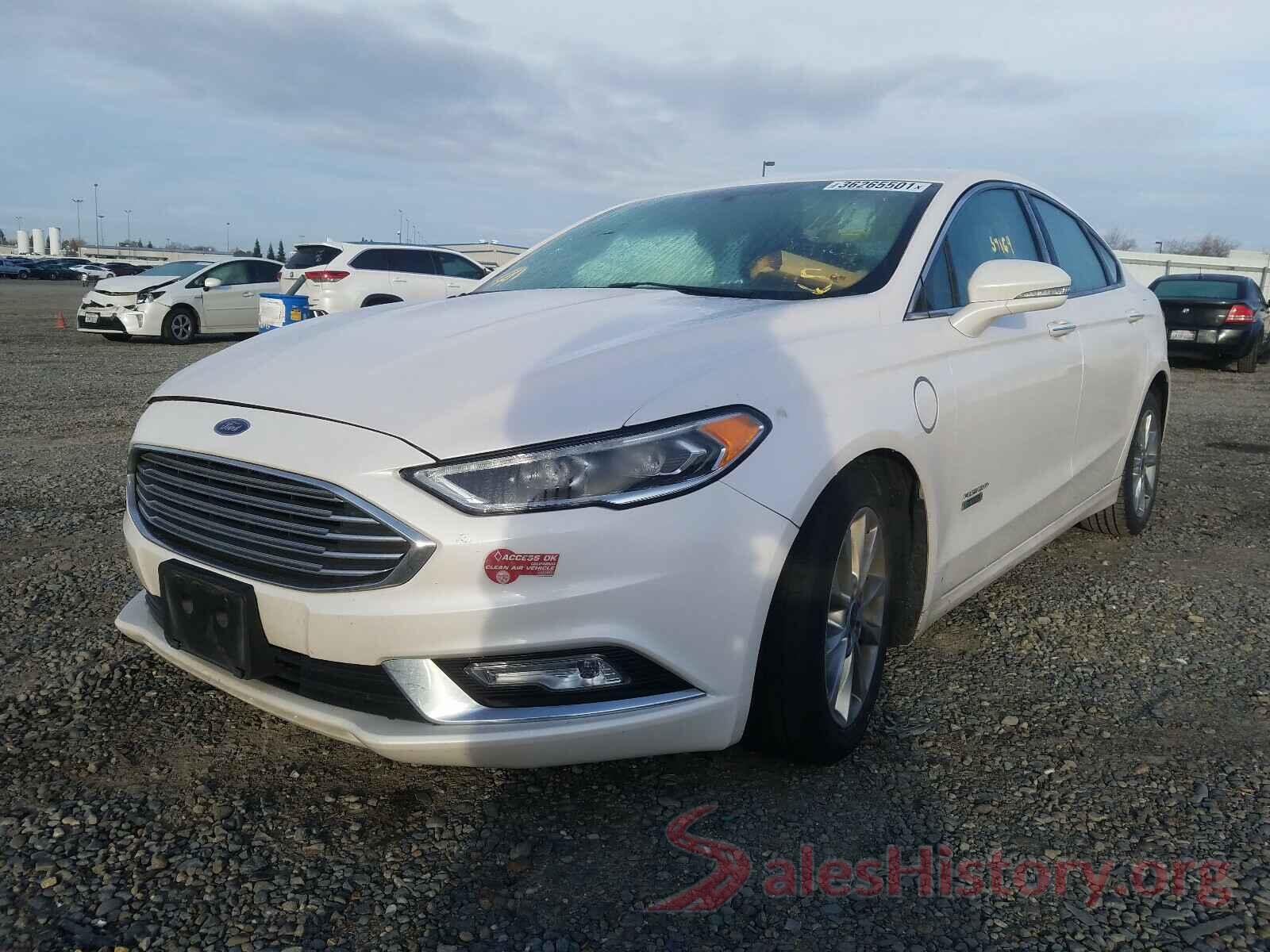 3FA6P0PU9HR322930 2017 FORD FUSION