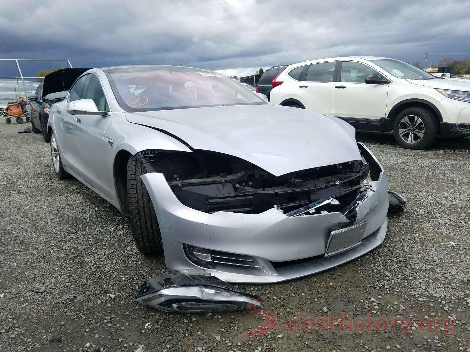 5YJSA1E17HF221427 2017 TESLA MODEL S