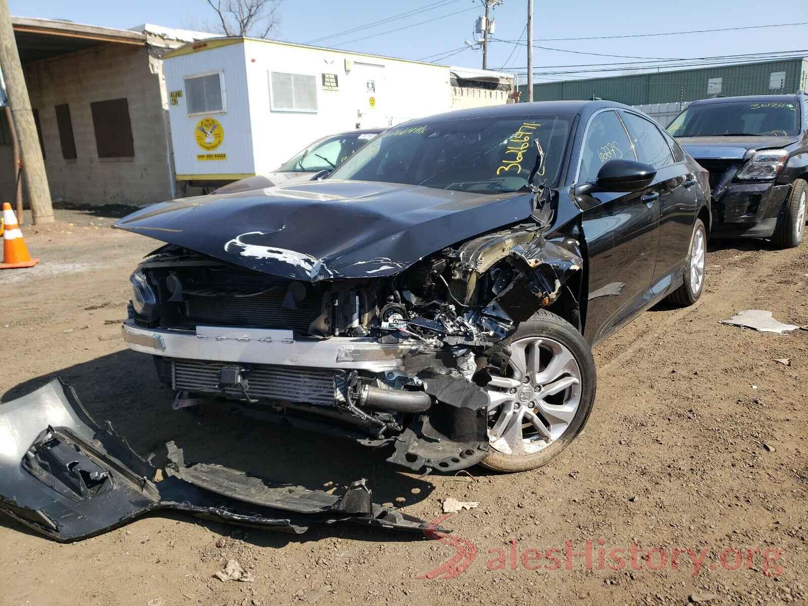 1HGCV1F18JA054843 2018 HONDA ACCORD