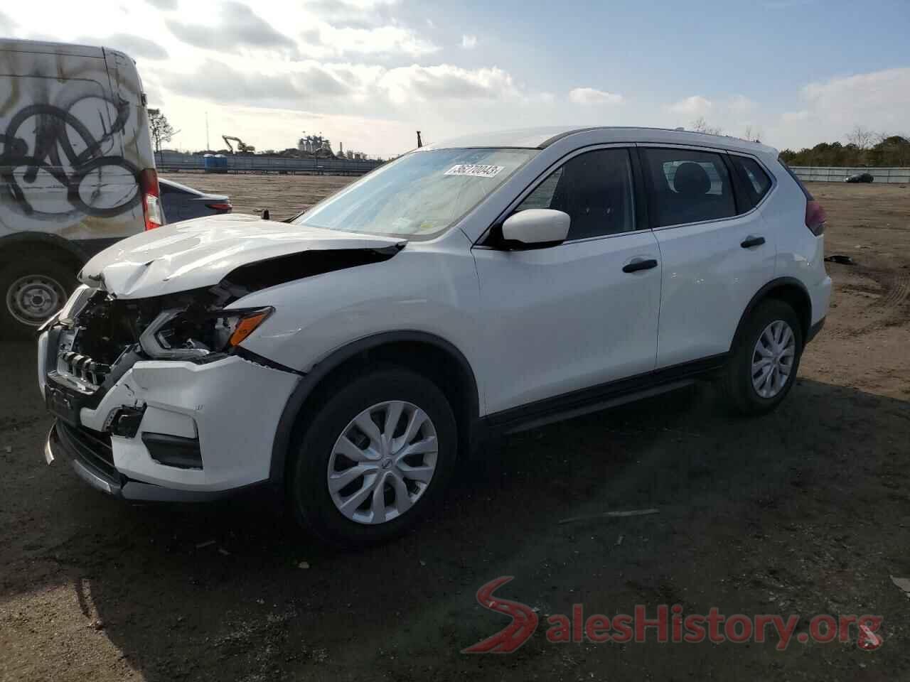 JN8AT2MV0JW314067 2018 NISSAN ROGUE