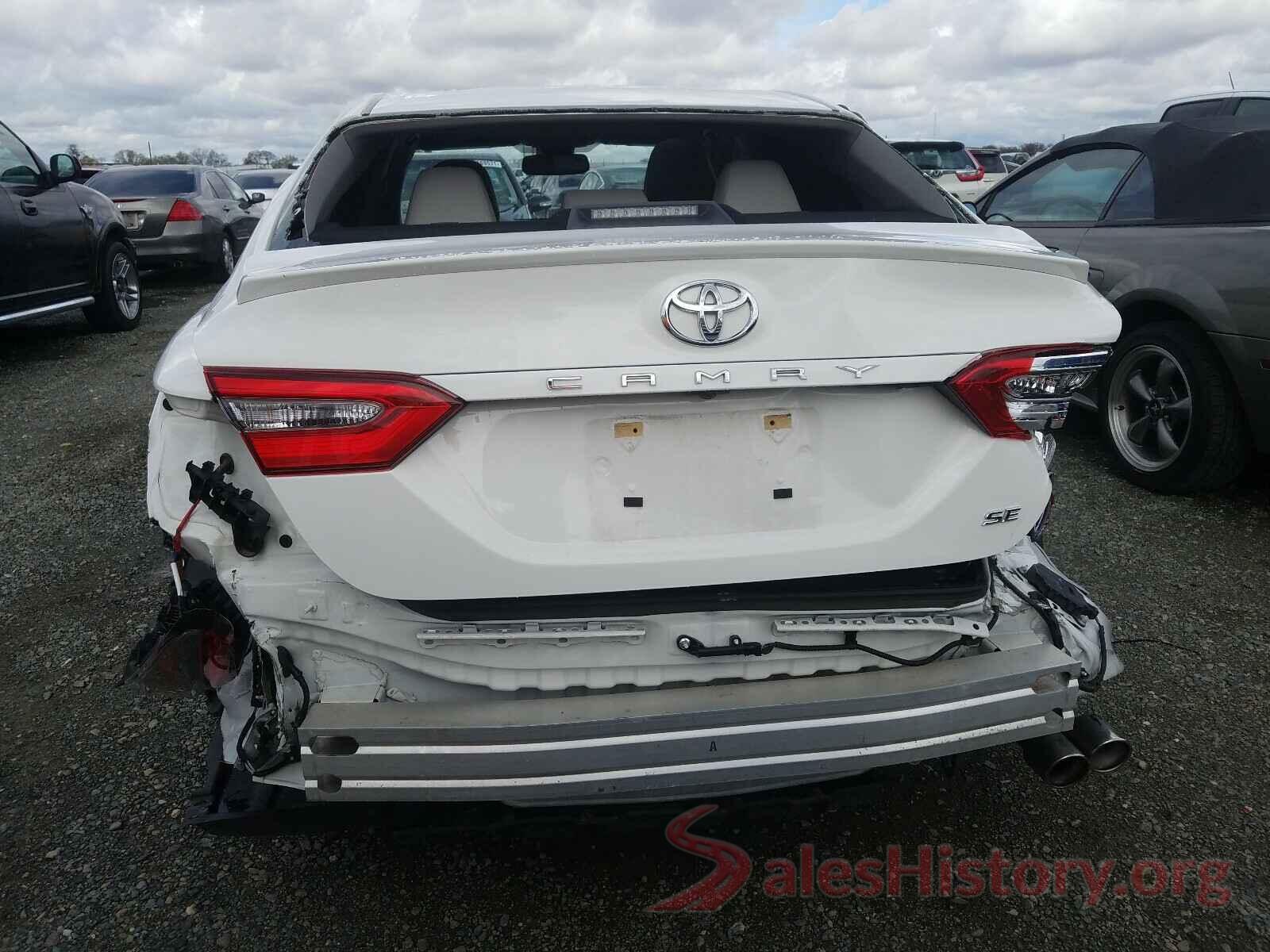 JTNB11HK6J3002381 2018 TOYOTA CAMRY