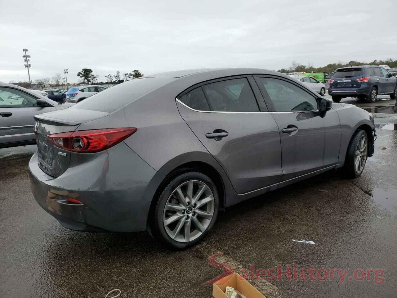 3MZBN1V36JM217972 2018 MAZDA 3