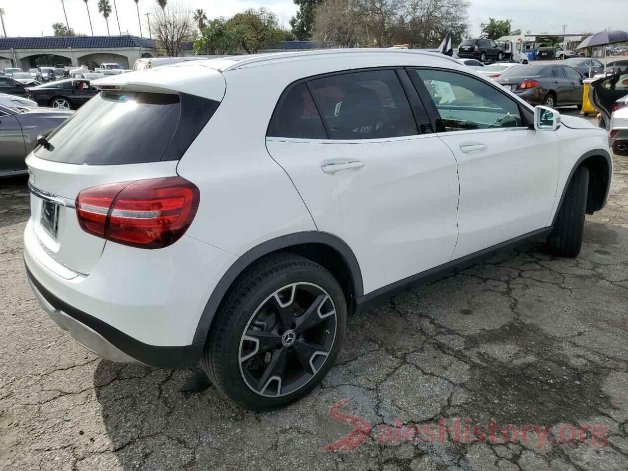 WDCTG4EB7KU011027 2019 MERCEDES-BENZ GLA-CLASS