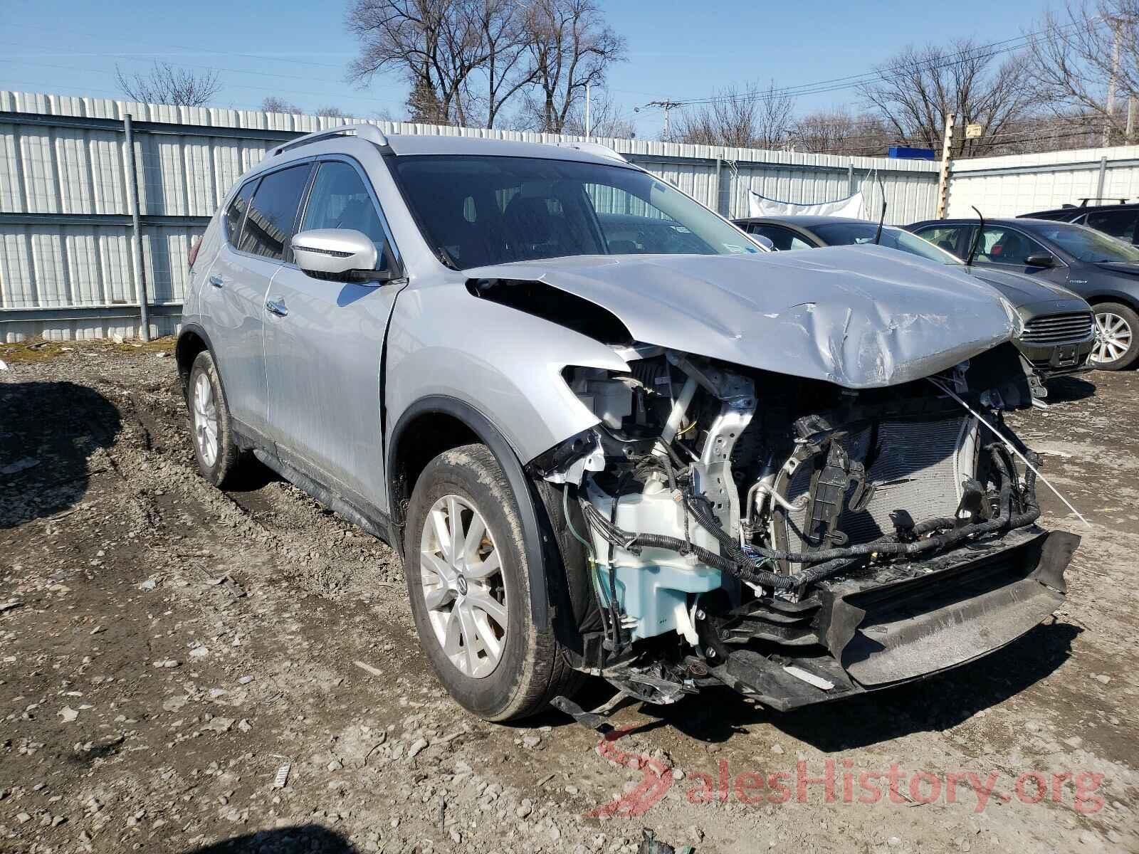 KNMAT2MV2JP613033 2018 NISSAN ROGUE