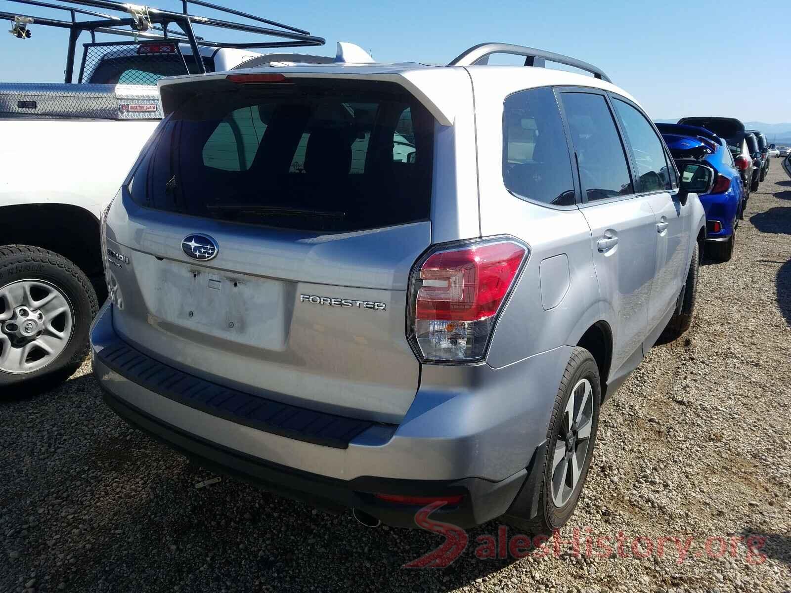 JF2SJAJC5JH603843 2018 SUBARU FORESTER