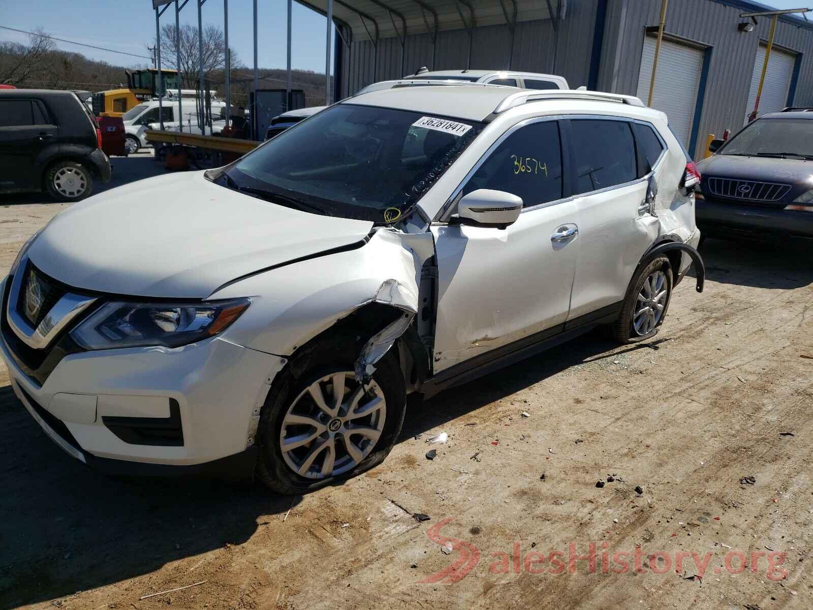 KNMAT2MV7HP612678 2017 NISSAN ROGUE