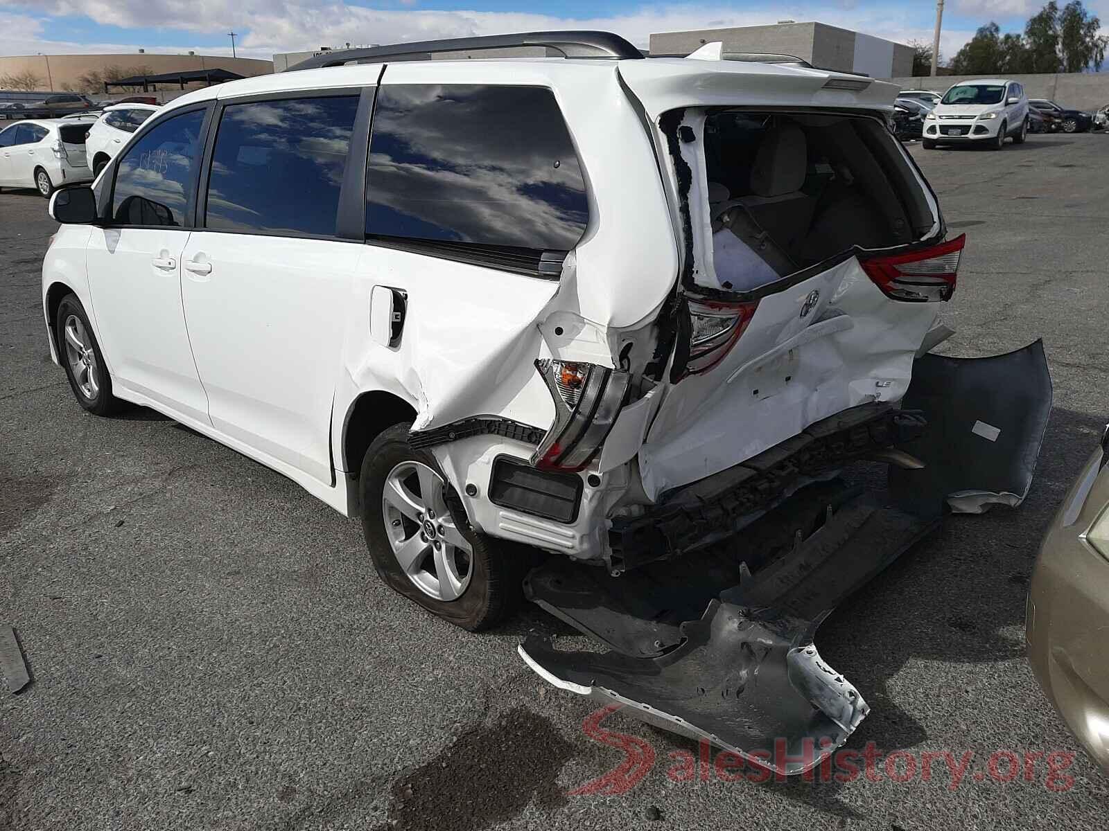 5TDKZ3DCXJS942625 2018 TOYOTA SIENNA