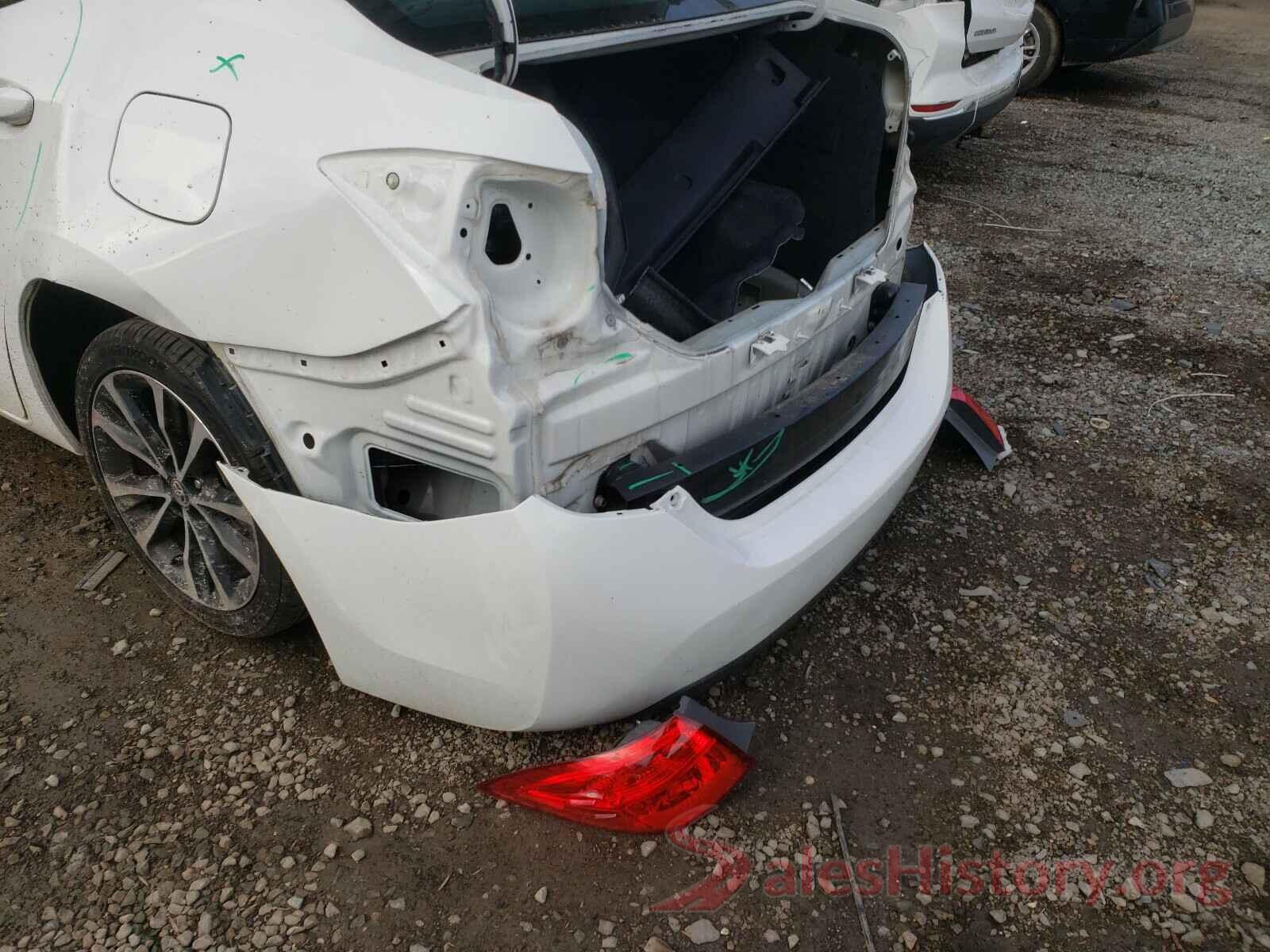 5YFBURHE5HP598010 2017 TOYOTA COROLLA