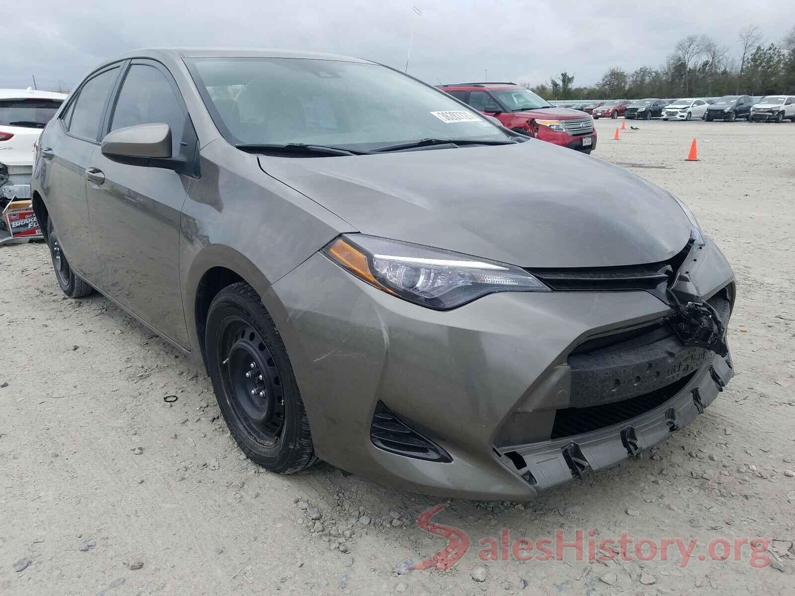 2T1BURHE4JC105262 2018 TOYOTA COROLLA