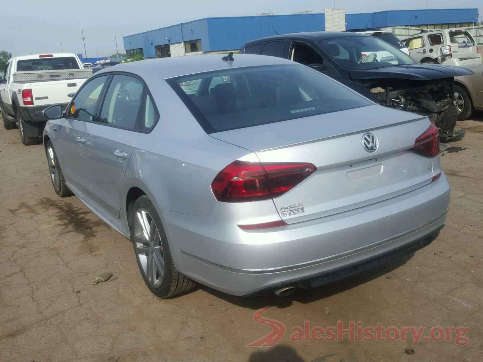 1VWAA7A39JC004726 2018 VOLKSWAGEN PASSAT