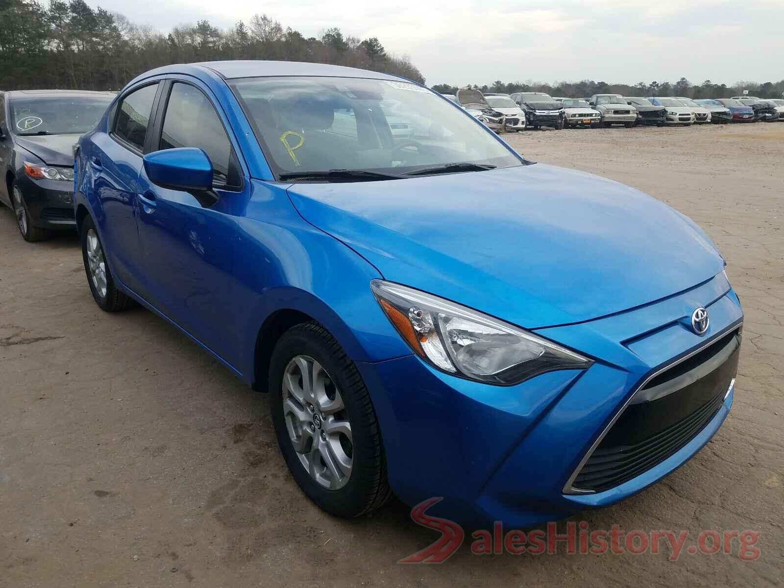 3MYDLBYV9HY167013 2017 TOYOTA YARIS