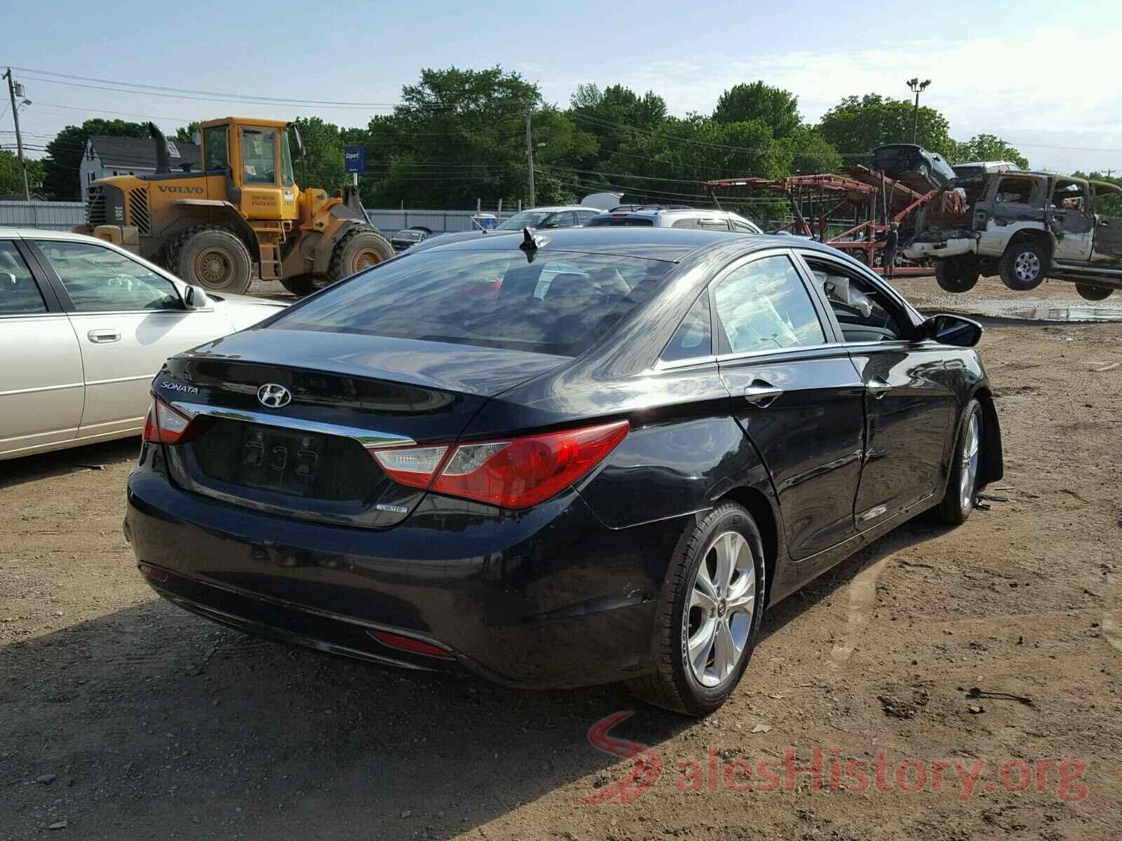 5NPEC4AC1BH029302 2011 HYUNDAI SONATA