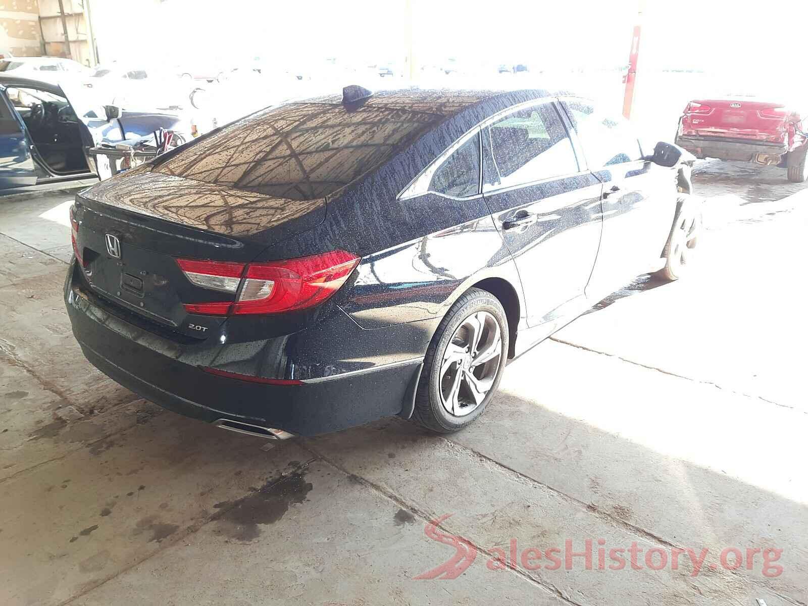 1HGCV2F50JA032974 2018 HONDA ACCORD