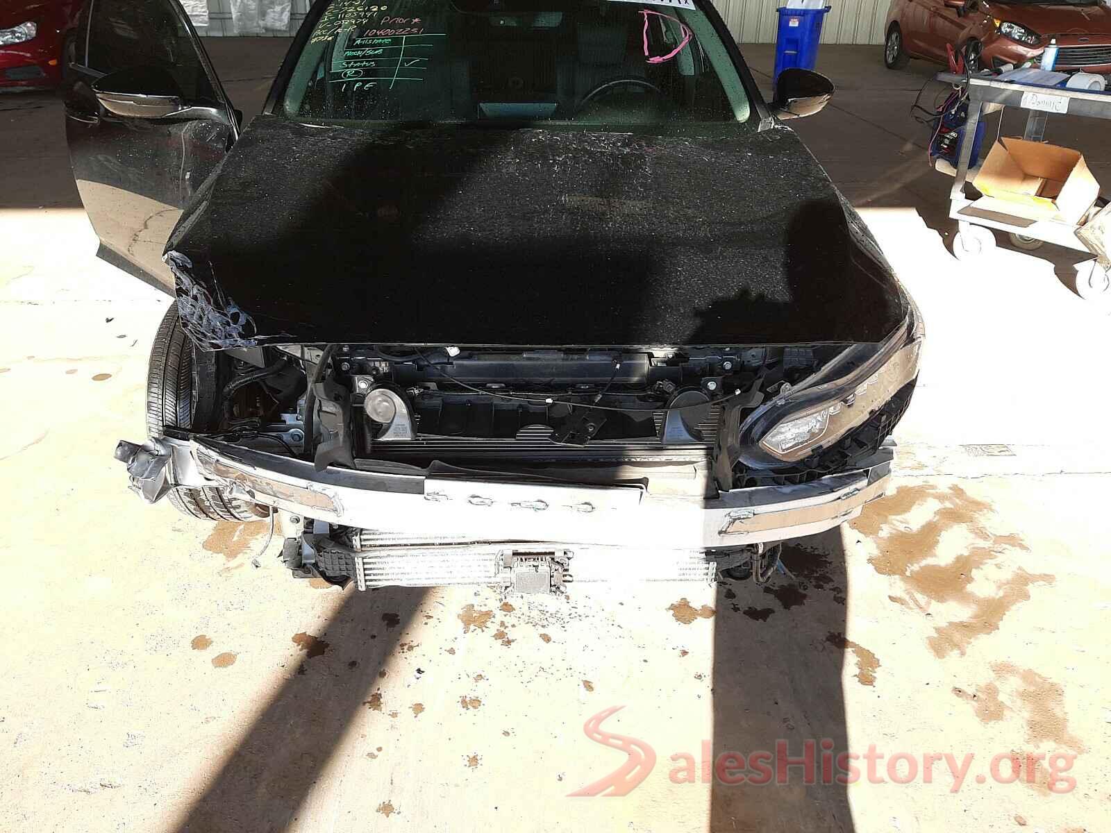 1HGCV2F50JA032974 2018 HONDA ACCORD