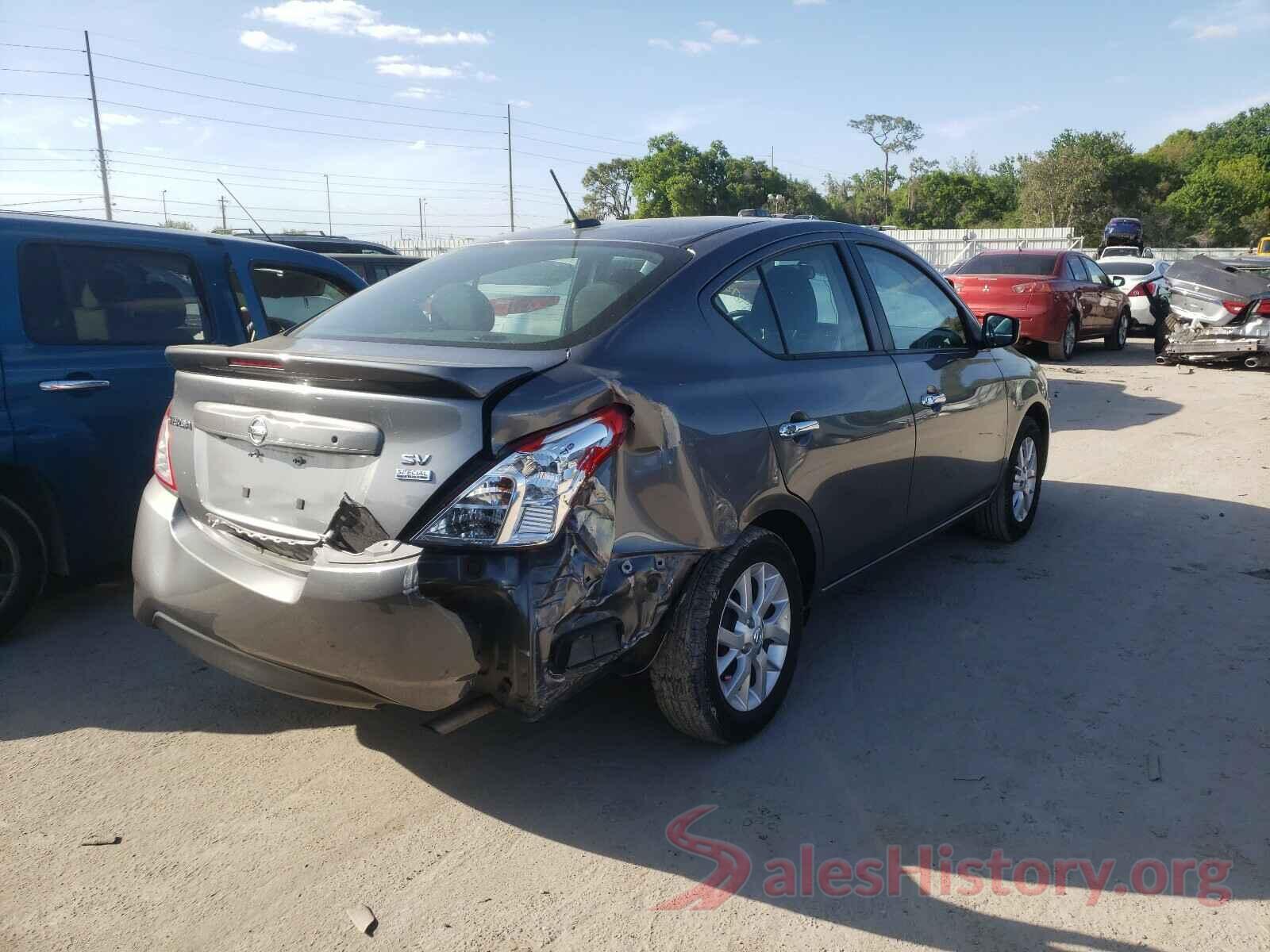 3N1CN7AP1JL824096 2018 NISSAN VERSA